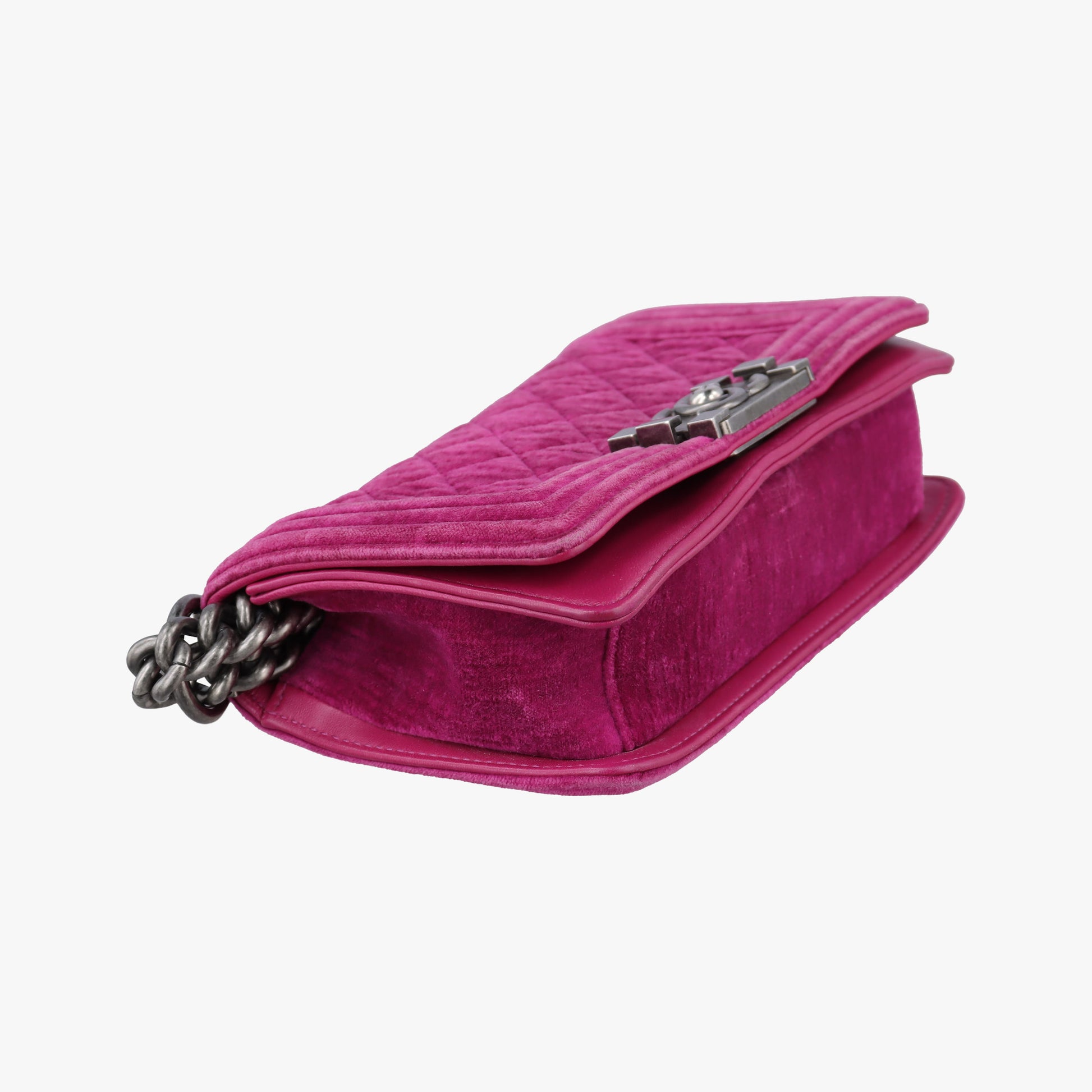 BOY CHANEL Rose velour A67416 17318101ボーイシャネル ローズ レッド ベロア A67416 17318101