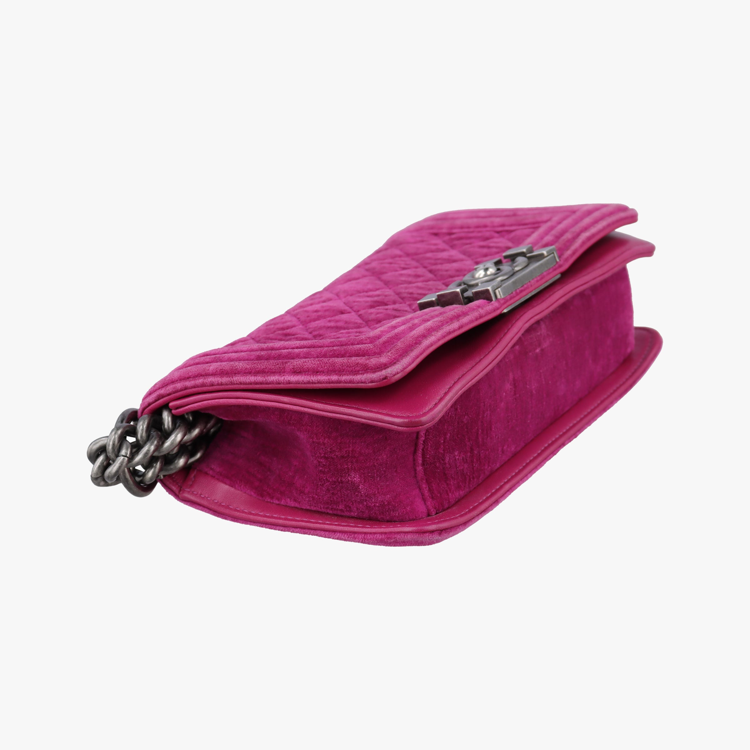 BOY CHANEL Rose velour A67416 17318101ボーイシャネル ローズ レッド ベロア A67416 17318101