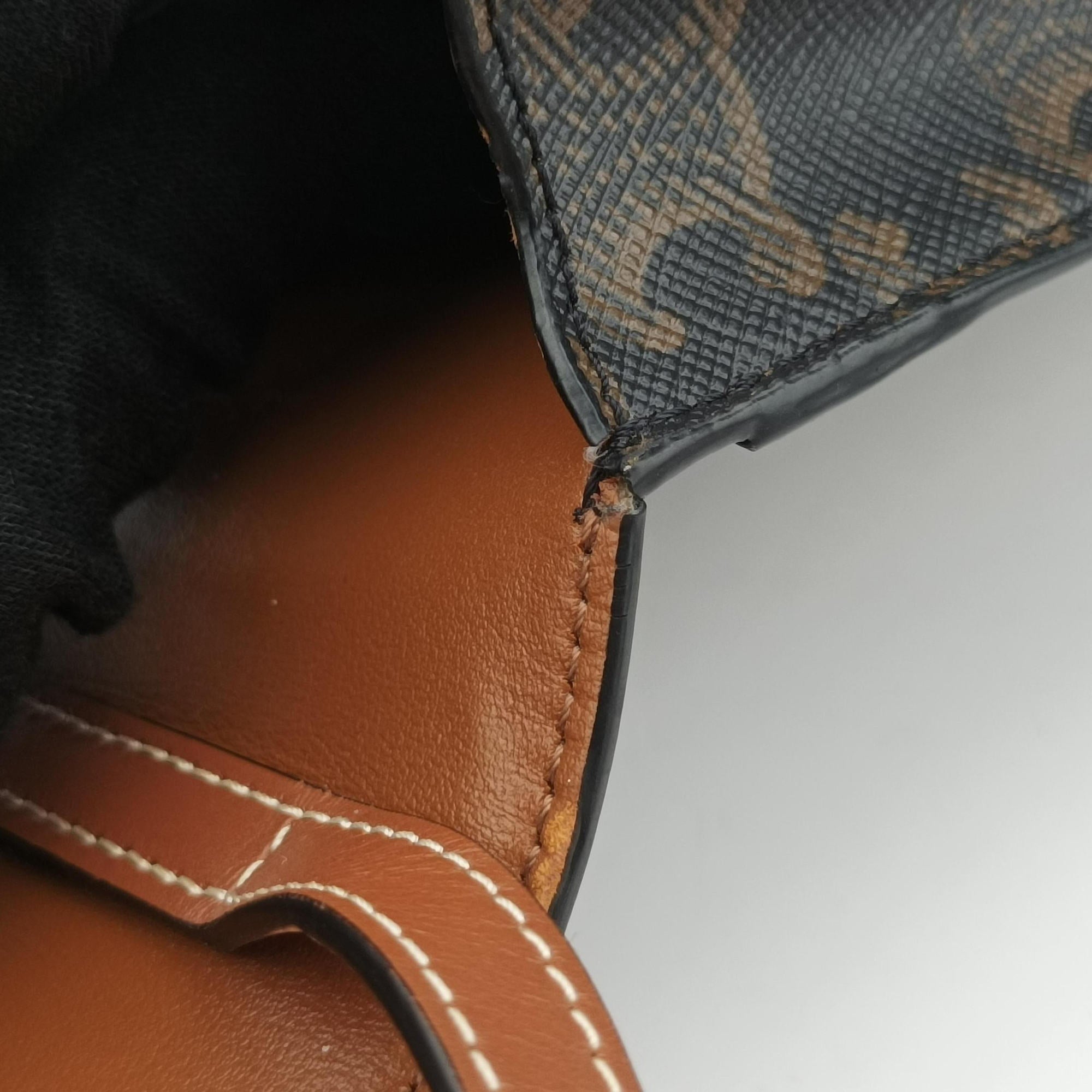 Triomphe Brown PVC coated canvas S-IE-5211トリオンフ ブラウン PVCコーティングキャンバス S-IE-5211