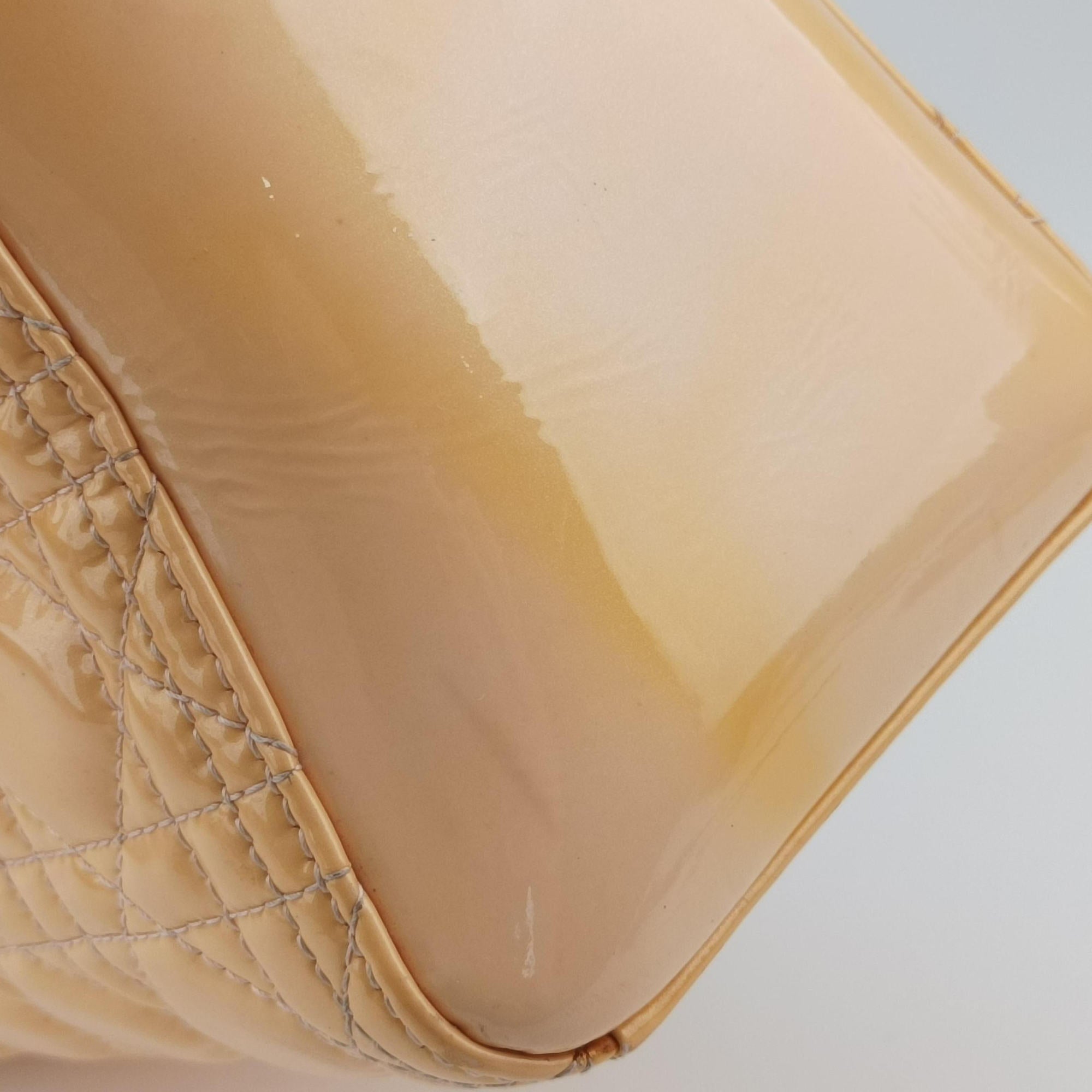 Lady Dior Beige Patent 09-BO-1104レディディオール ベージュ パテント 09-BO-1104