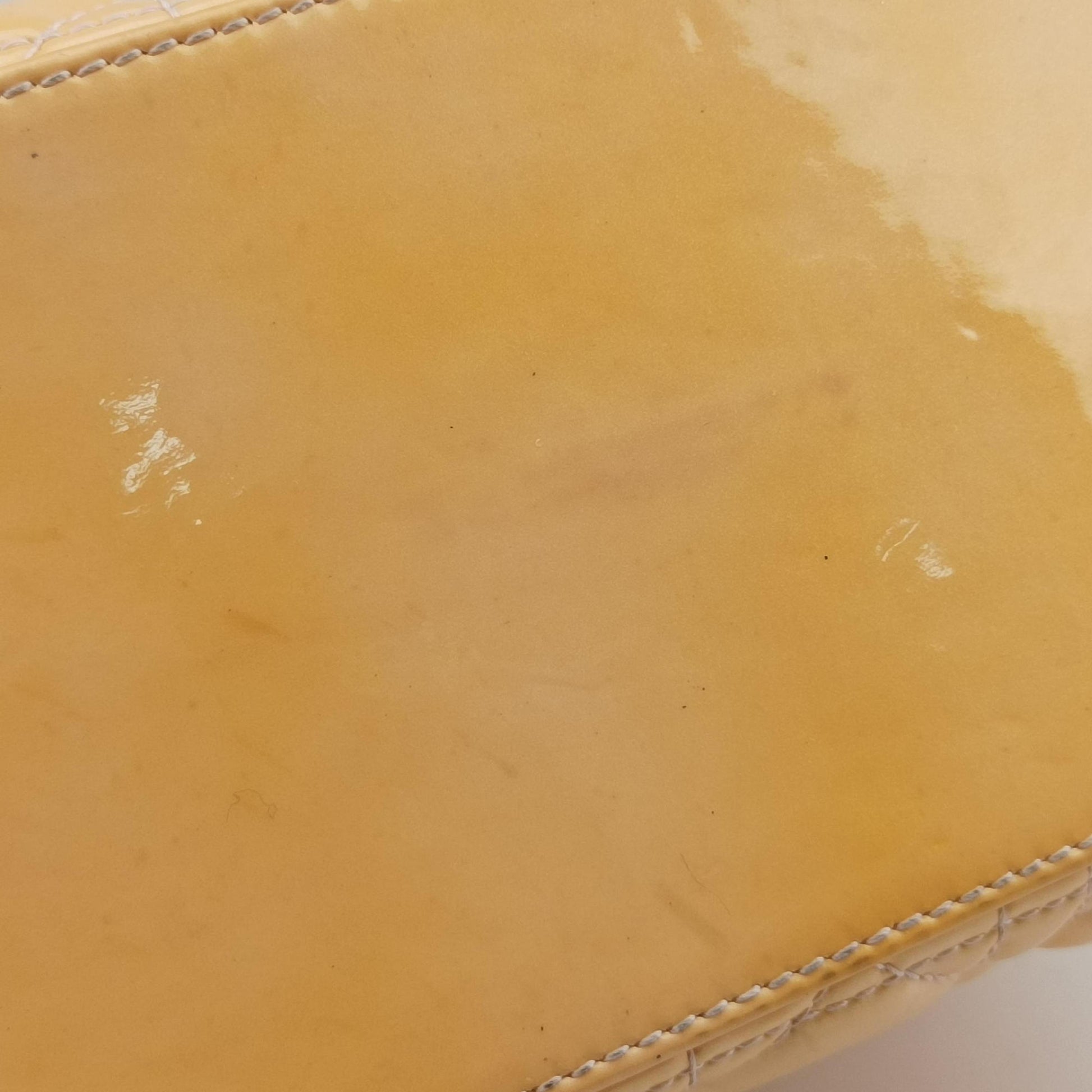 Lady Dior Beige Patent 09-BO-1104レディディオール ベージュ パテント 09-BO-1104