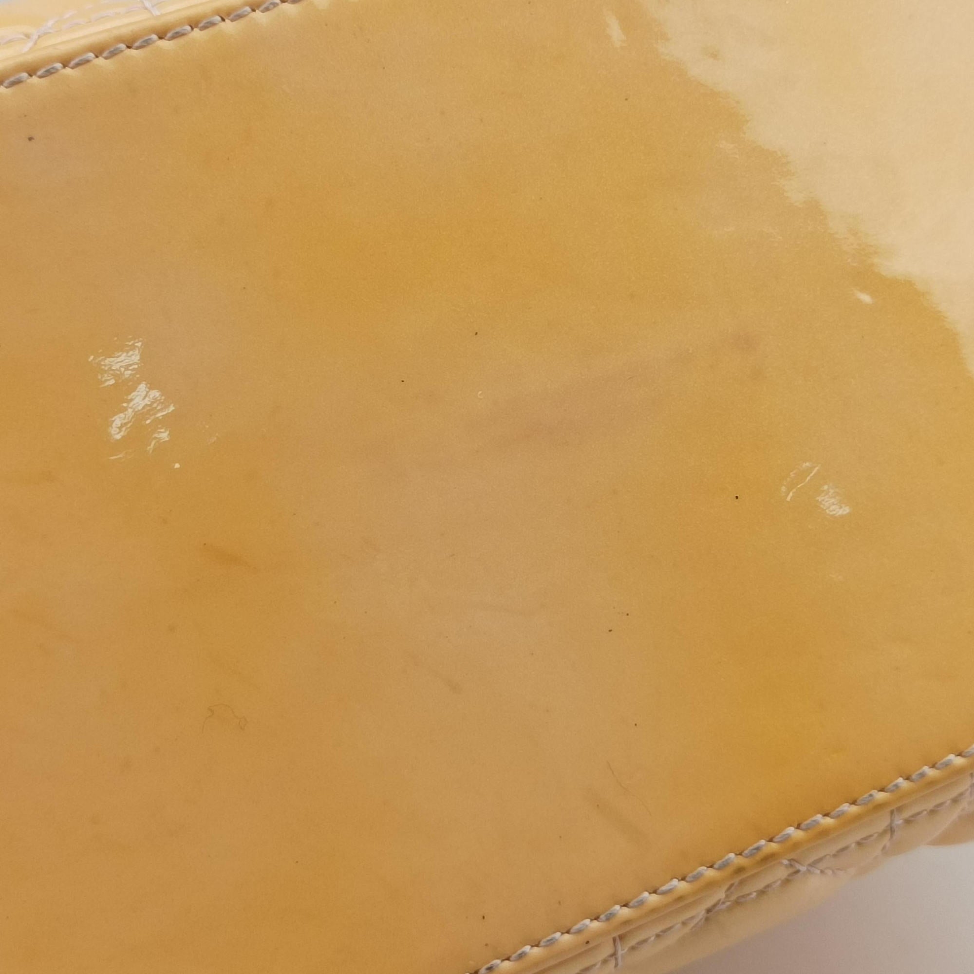 Lady Dior Beige Patent 09-BO-1104レディディオール ベージュ パテント 09-BO-1104