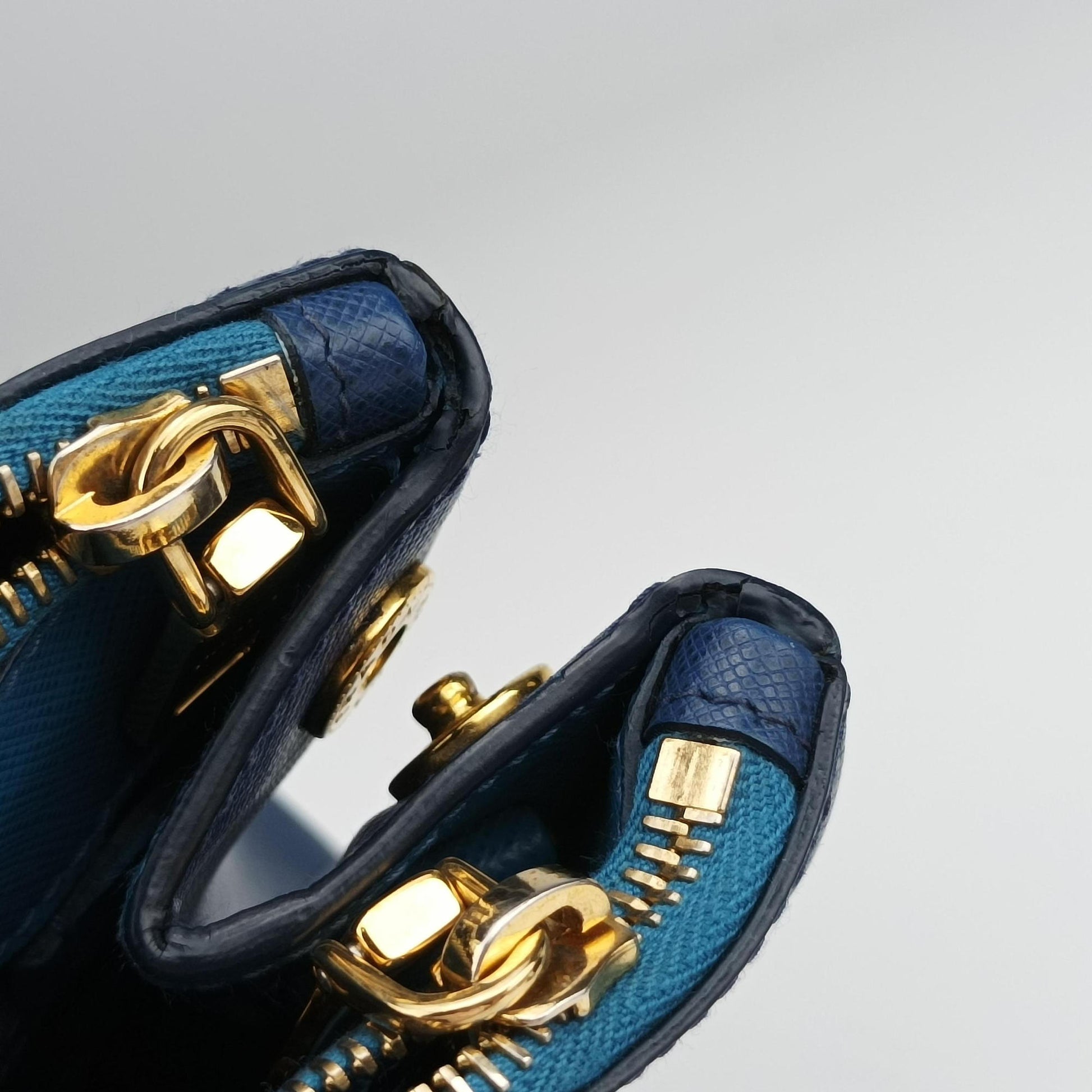 Galleria Blue×Navy SAFFIANO Leather B2274C 180ガレリア ブルー×ネイビー サフィアーノレザー B2274C 180