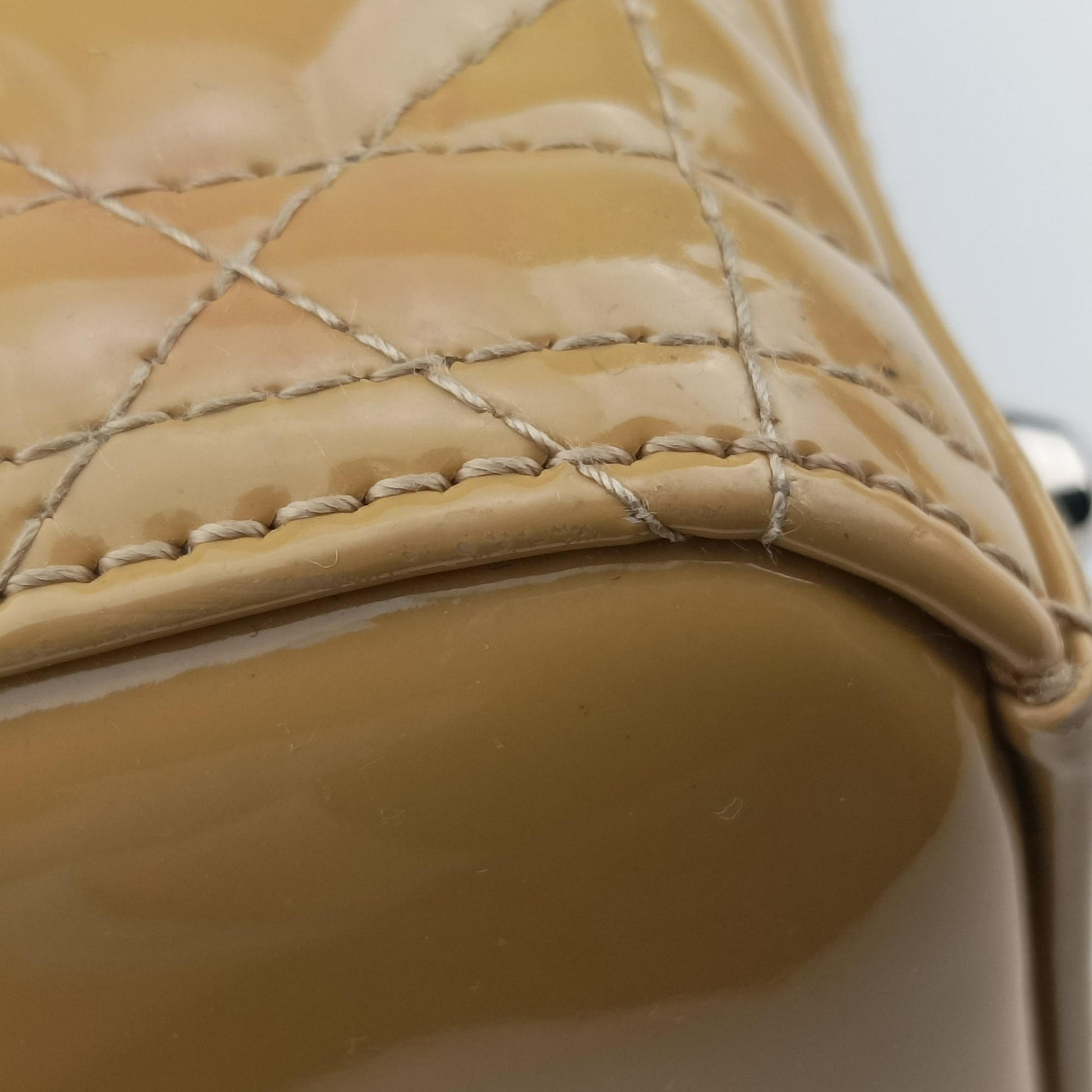 Lady Dior Beige Patent 16-BO-1101 Bレディディオール ベージュ パテント 16-BO-1101 B