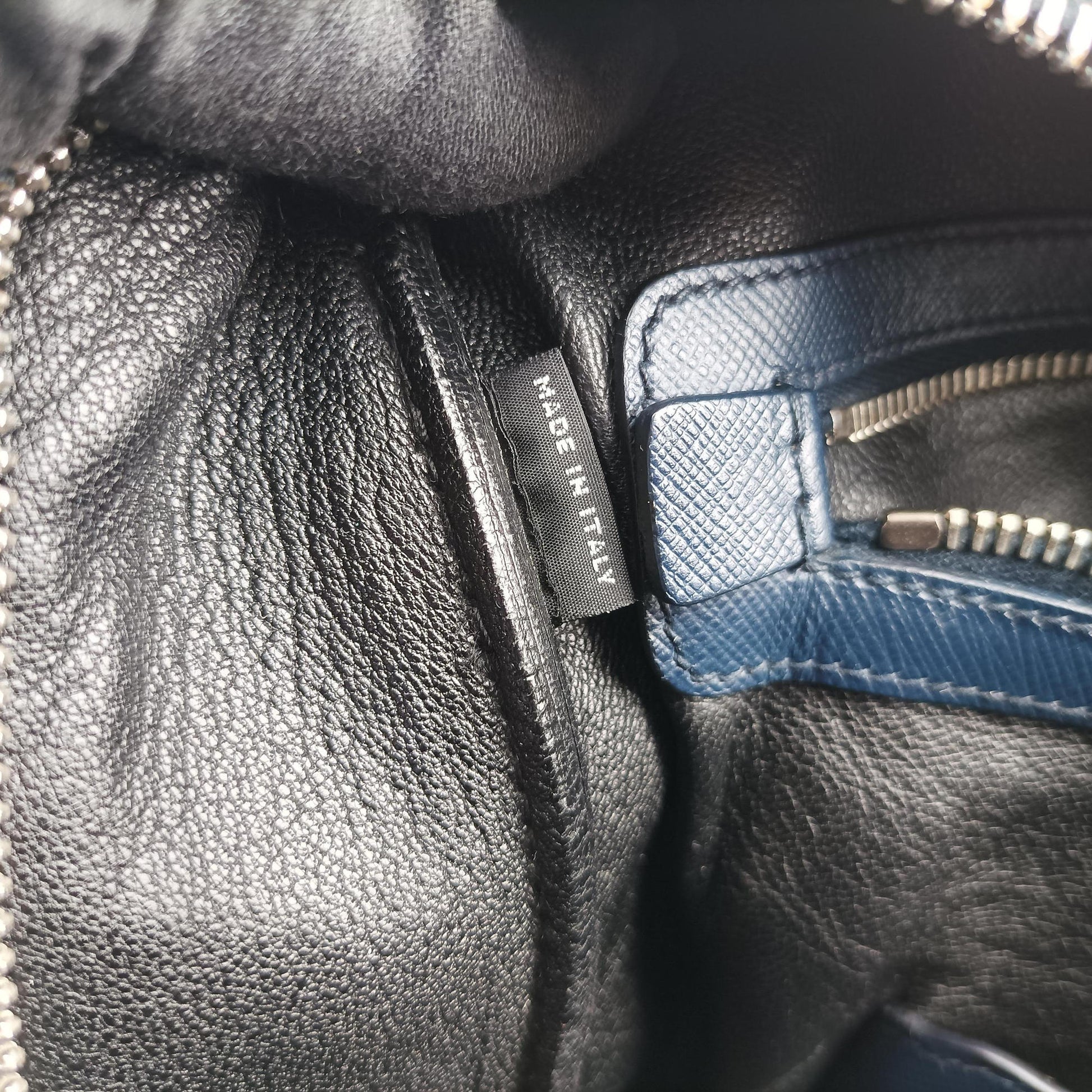 business bag briefcase Navy SAFFIANO Leather 2VE363 31/H 158ビジネスバッグ ブリーフケース ネイビー サフィアーノレザー 2VE363 31/H 158