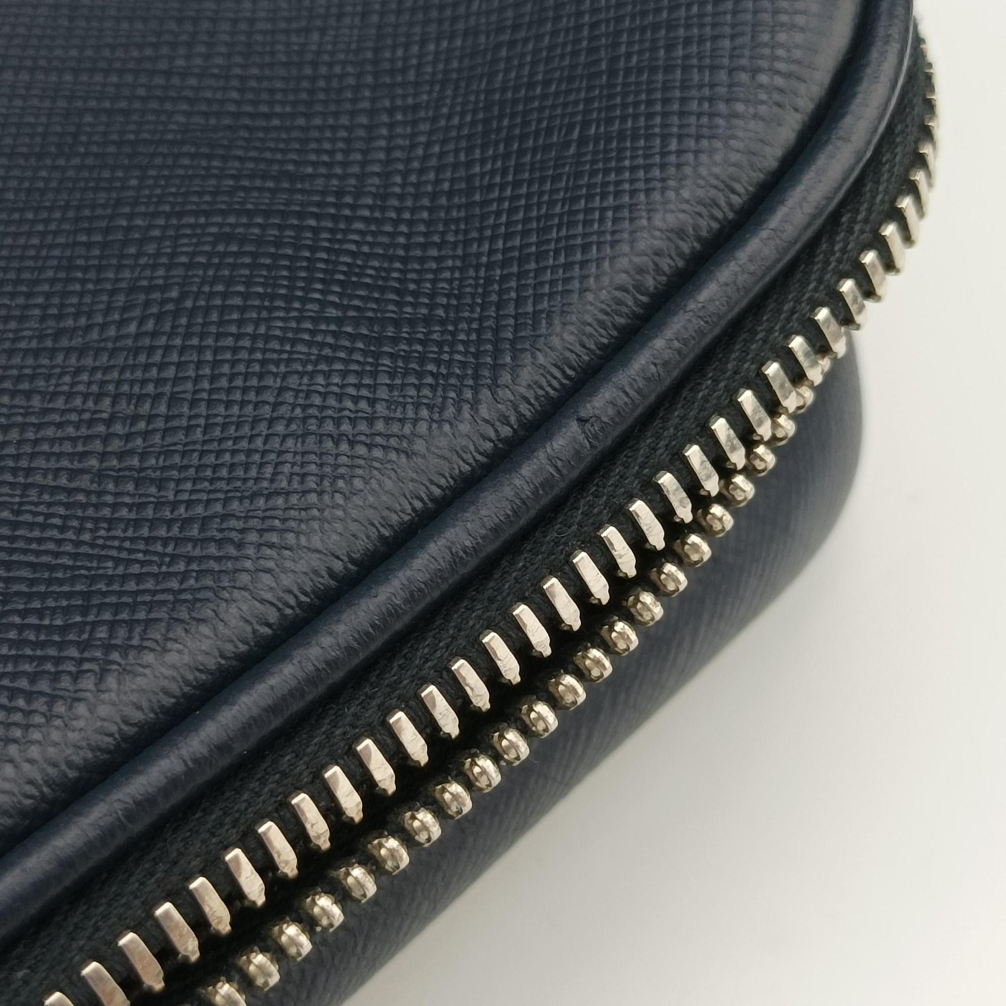 business bag briefcase Navy SAFFIANO Leather 2VE363 31/H 158ビジネスバッグ ブリーフケース ネイビー サフィアーノレザー 2VE363 31/H 158