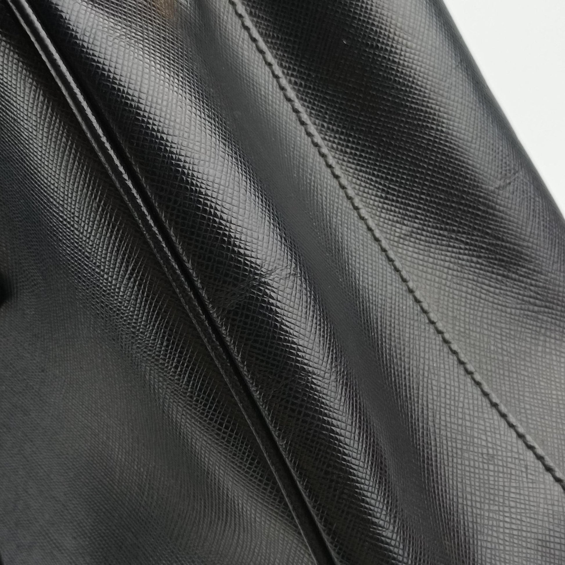 Galleria Black SAFFIANO Leather BN2274 14 Xガレリア ブラック サフィアーノレザー BN2274 14 X