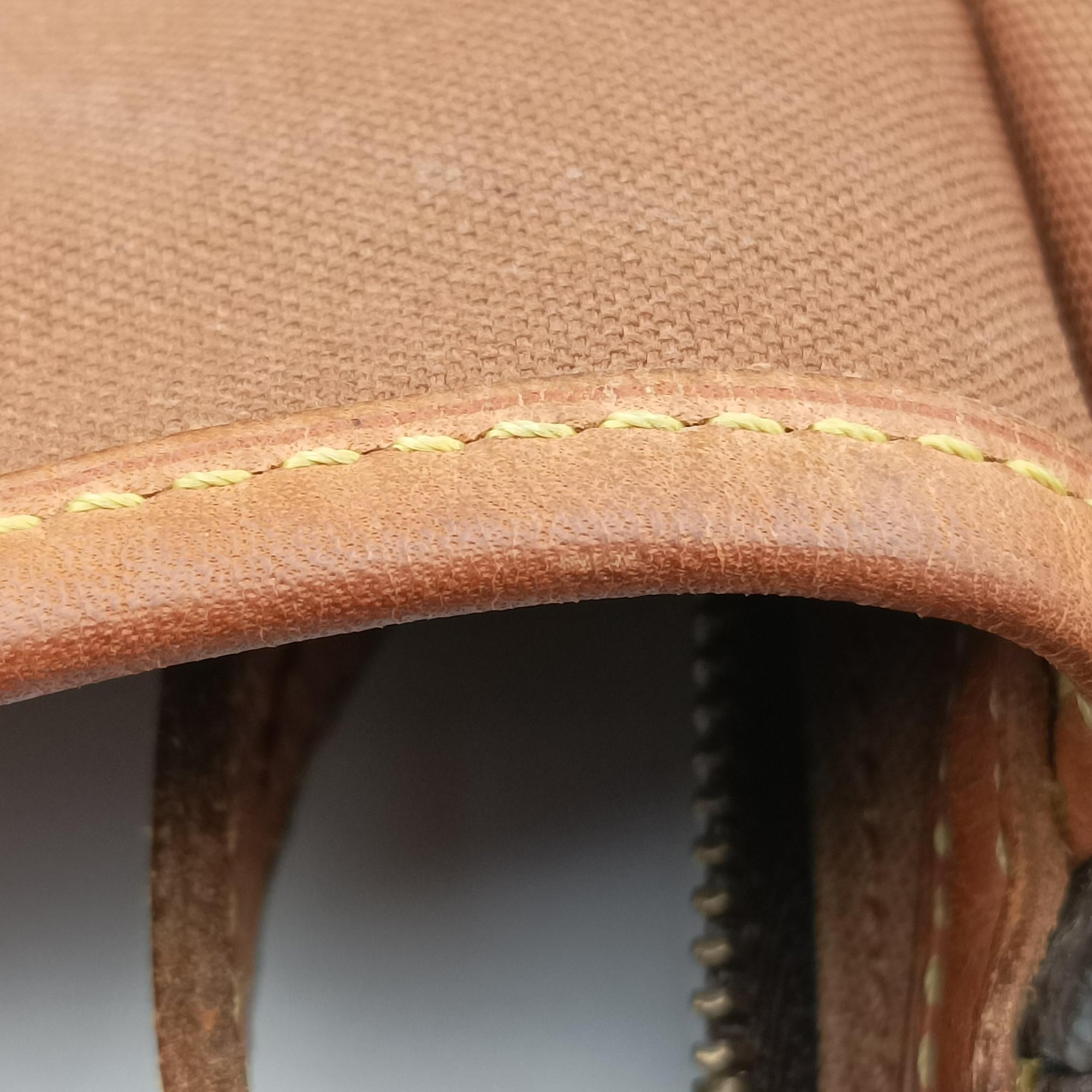 TULUM GM Brown Monogram Canvas M40075 MB2067トゥラムGM モノグラム/ブラウン モノグラムキャンバス M40075 MB2067
