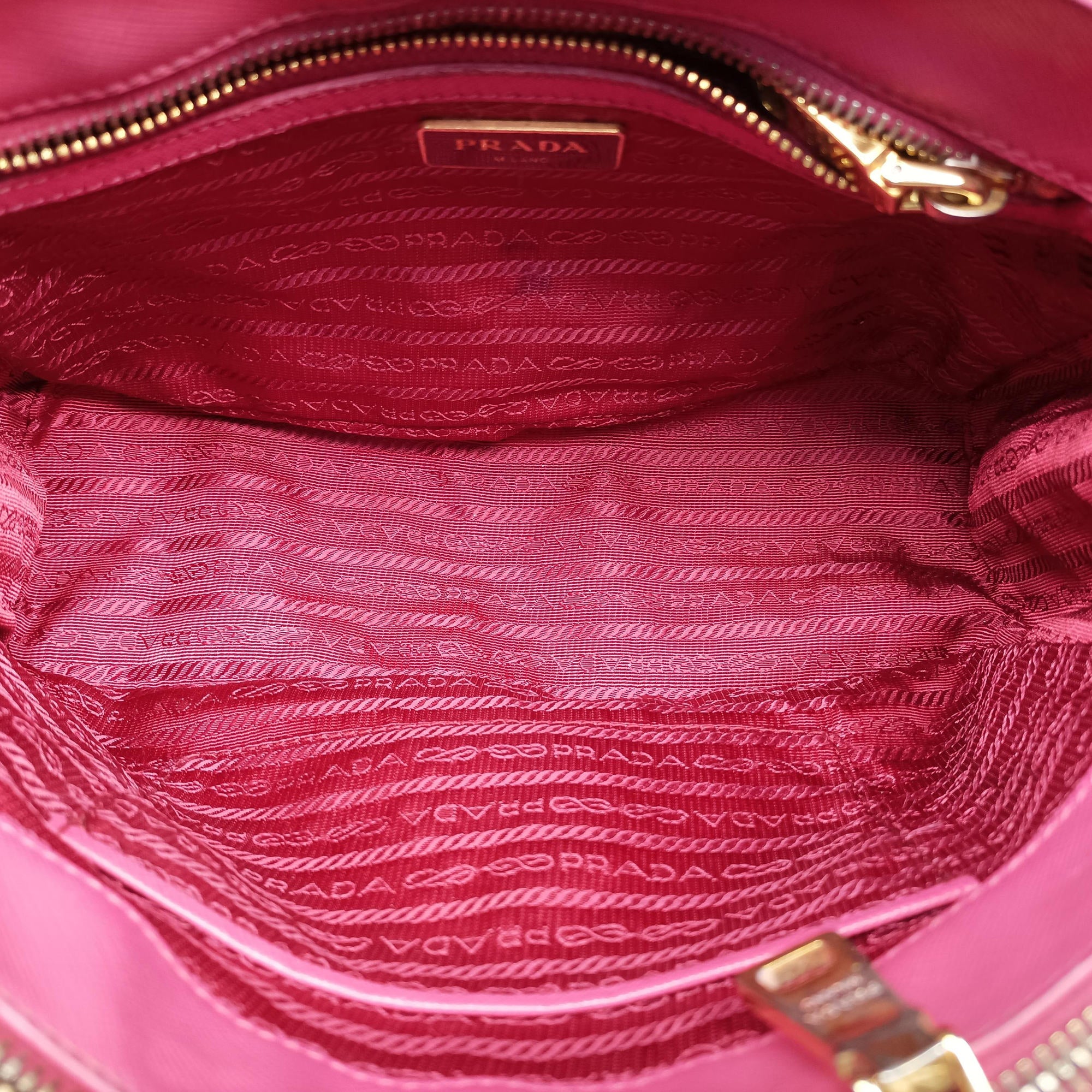 Galleria Rose SAFFIANO Leather BN1786 154ガレリア ローズ レッド サフィアーノレザー BN1786 154