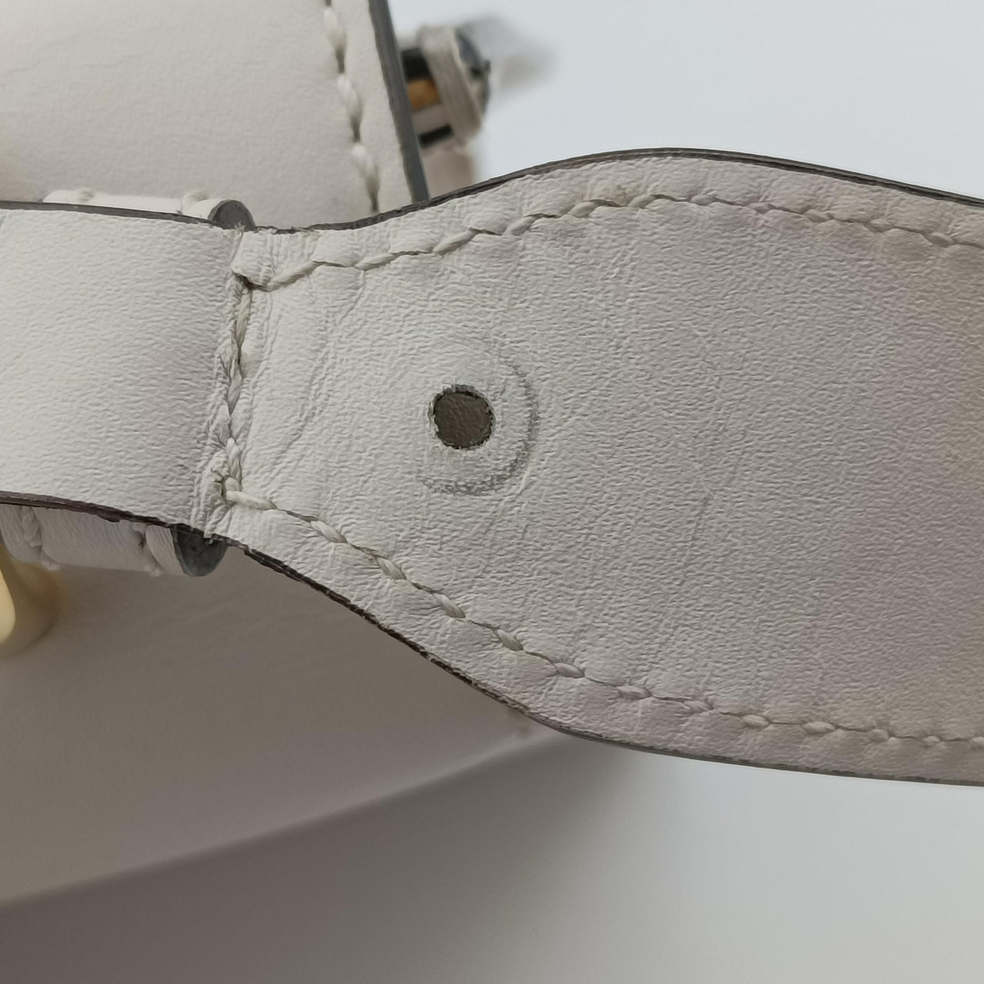 Sylvie Ivory×navy×red Leather 421882 H022745909シルヴィ アイボリー×ネイビー×レッド レザー 421882 H022745909