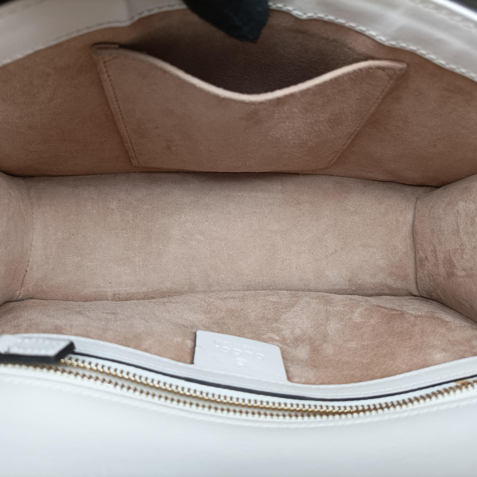 Sylvie Ivory×navy×red Leather 421882 H022745909シルヴィ アイボリー×ネイビー×レッド レザー 421882 H022745909