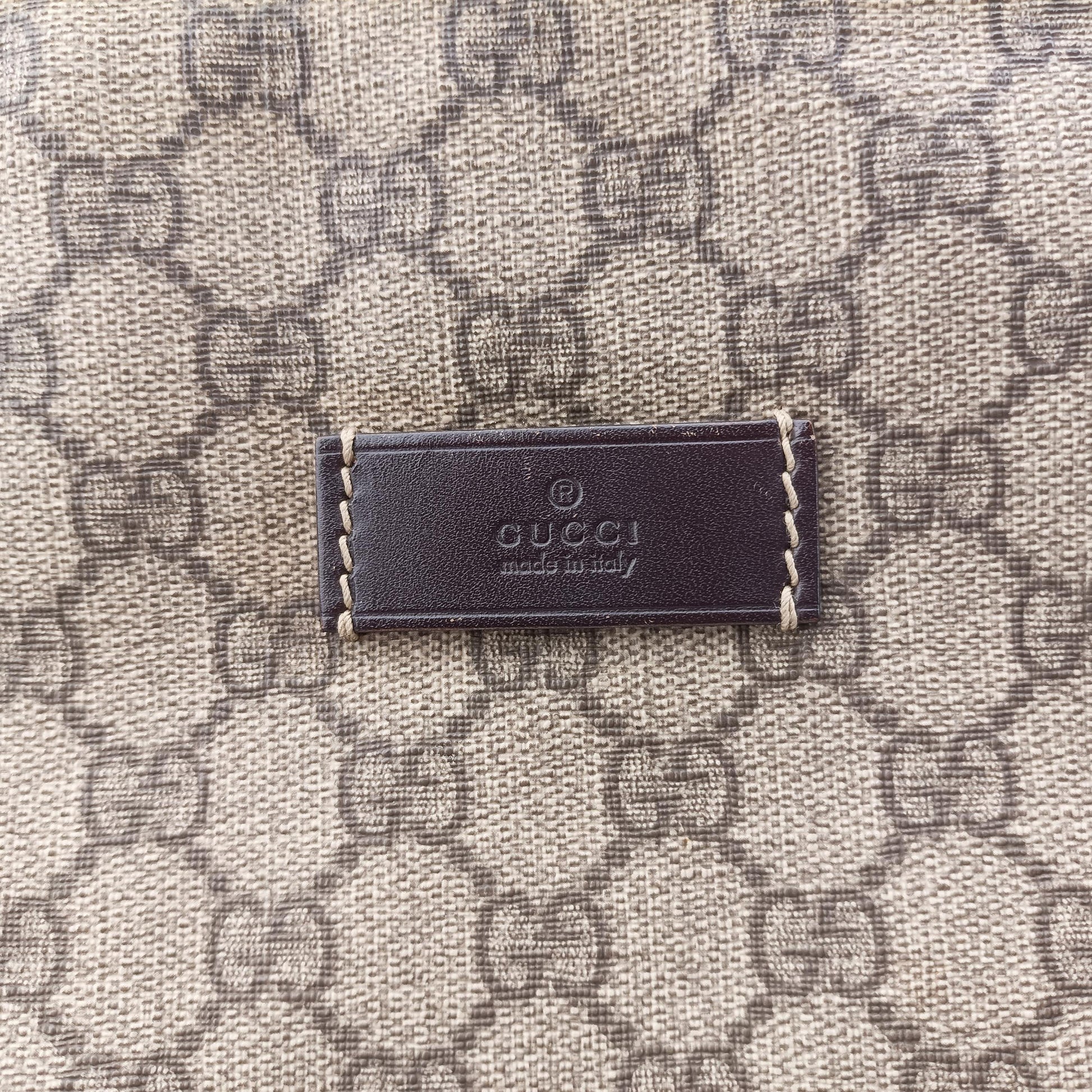 GG Plus GG Supreme khaki PVC coated canvas 201767 A010307428GGプラス GG スプリーム カーキ PVCコーティングキャンバス 201767 A010307428