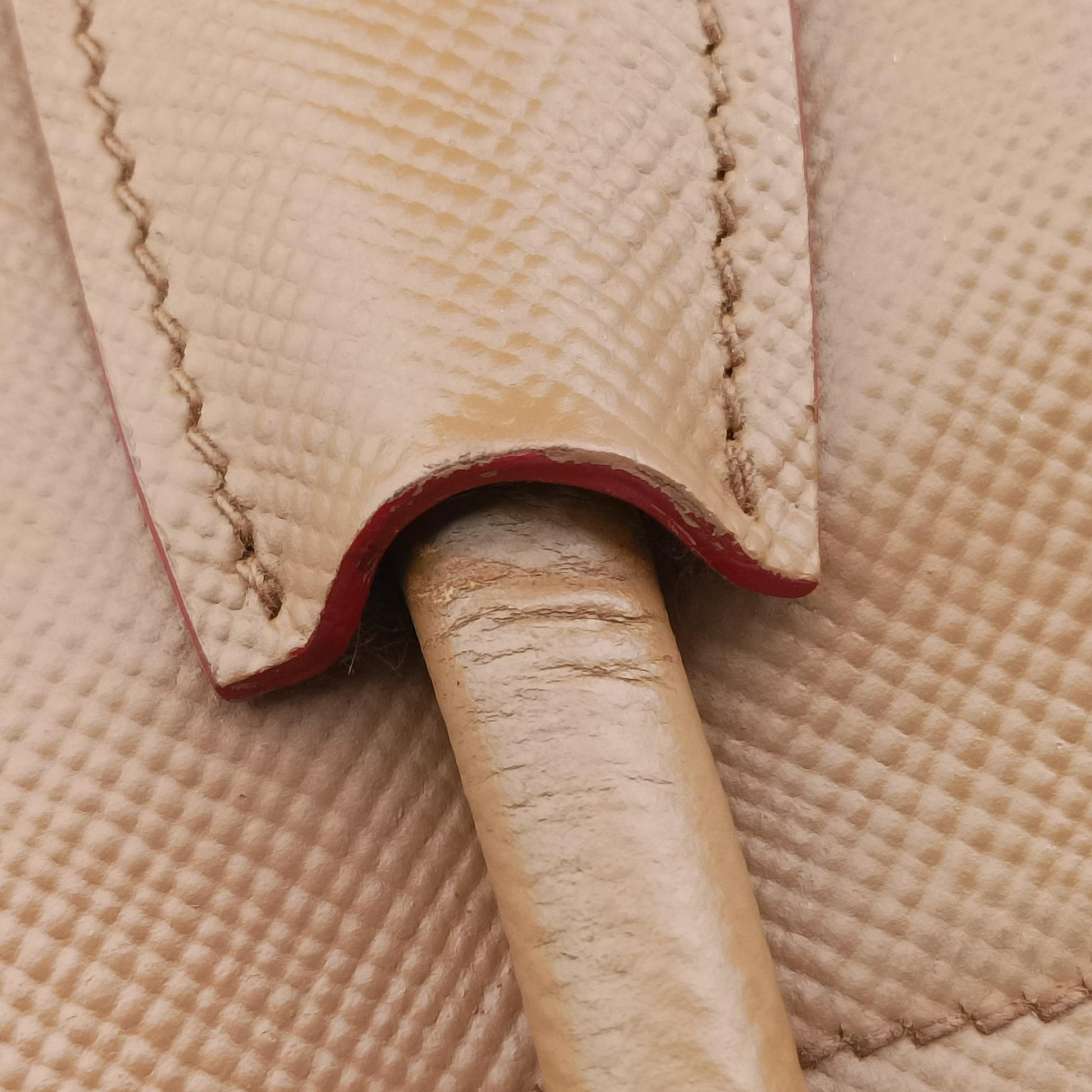 Double Cuir Camel SAFFIANO Leather BN2755 3ダブル キュイール キャメル サフィアーノレザー BN2755 3