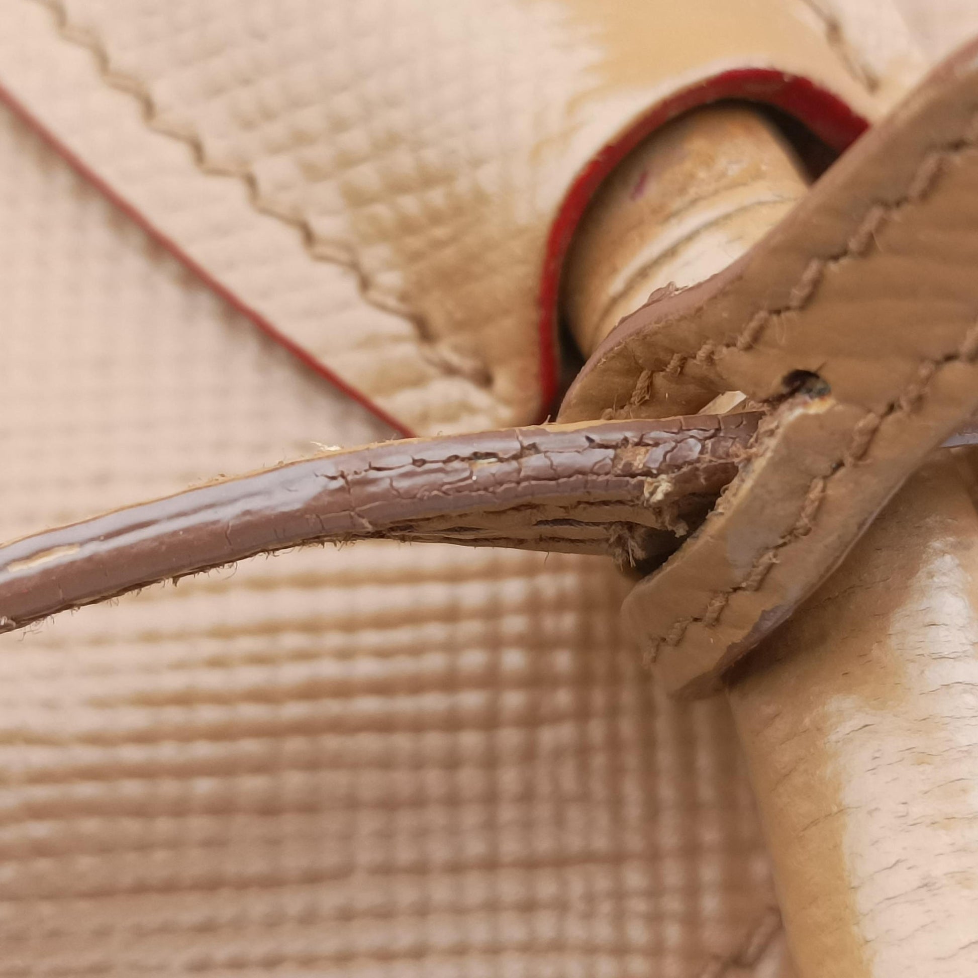 Double Cuir Camel SAFFIANO Leather BN2755 3ダブル キュイール キャメル サフィアーノレザー BN2755 3