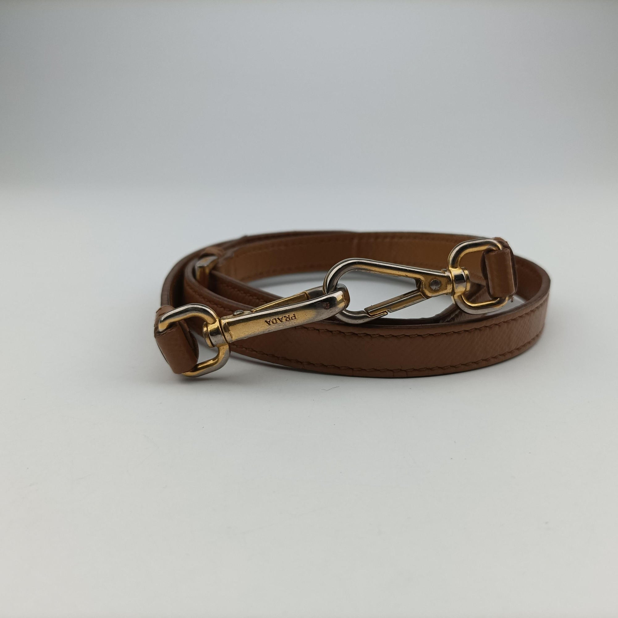 Double Cuir Camel SAFFIANO Leather BN2755 3ダブル キュイール キャメル サフィアーノレザー BN2755 3