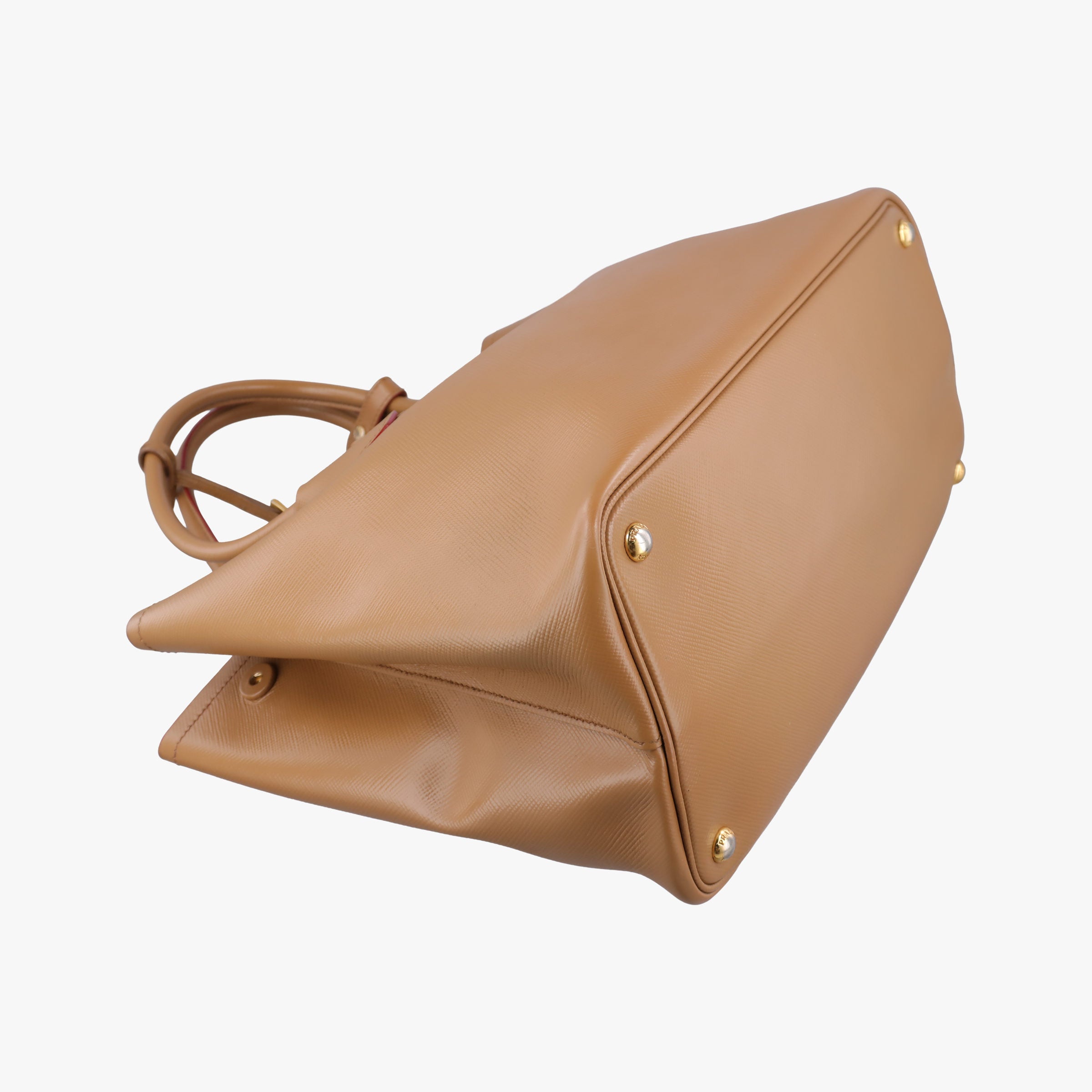 Double Cuir Camel SAFFIANO Leather BN2755 3ダブル キュイール キャメル サフィアーノレザー BN2755 3