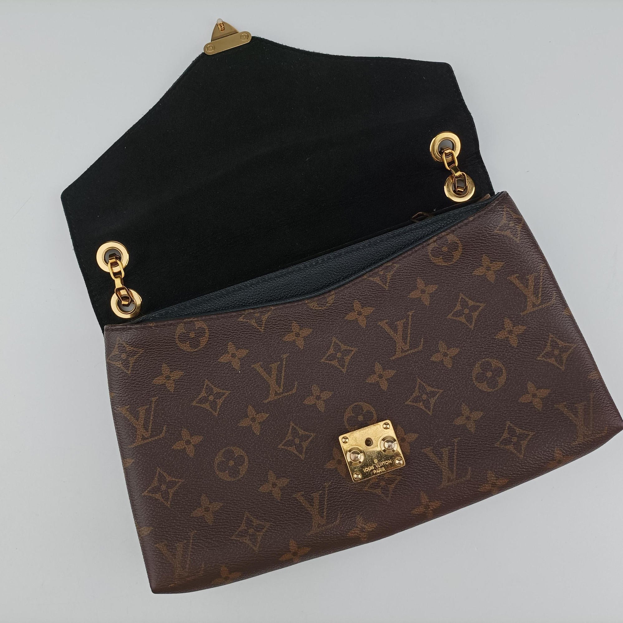 PALLAS Chain Brown×Noir Monogram Canvas×calf leather M41223 CA4196パラス チェーン モノグラム/ブラウン×ノワール モノグラムキャンバス×カーフレザー M41223 CA4196