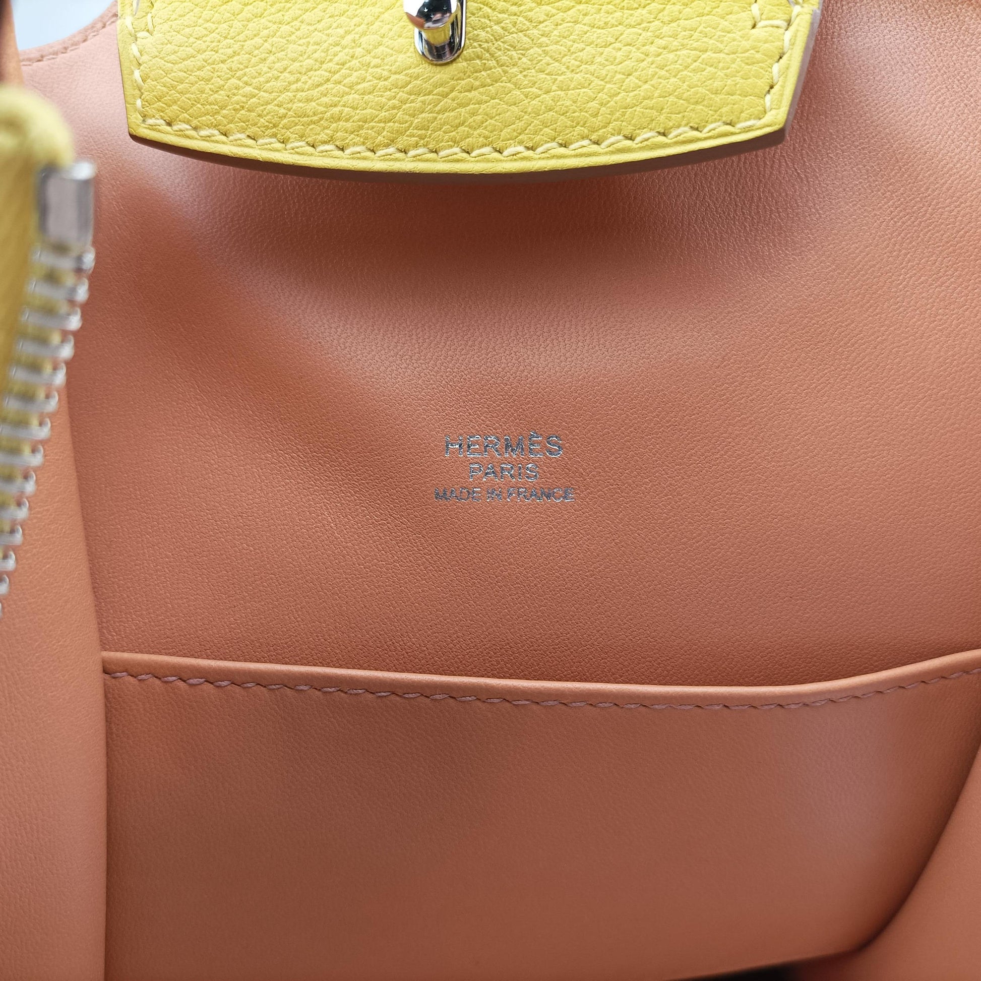 Sac A Dos GR24 Jaune Ambre Evercolor Calfskin A BS 004 ZBサックアド GR24 ジョーヌアンブル ヴォースイフト A BS 004 ZB