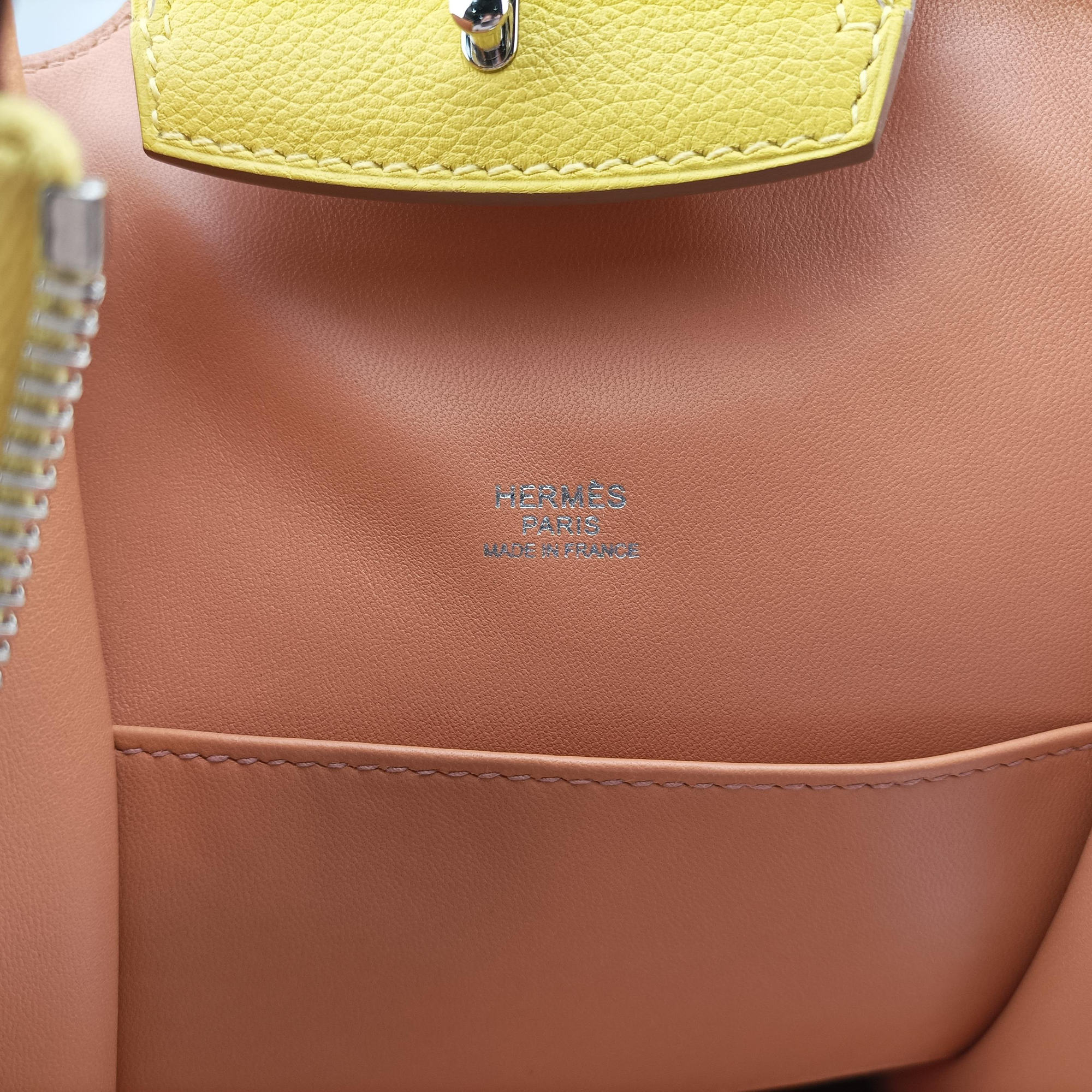 Sac A Dos GR24 Jaune Ambre Evercolor Calfskin A BS 004 ZBサックアド GR24 ジョーヌアンブル ヴォースイフト A BS 004 ZB