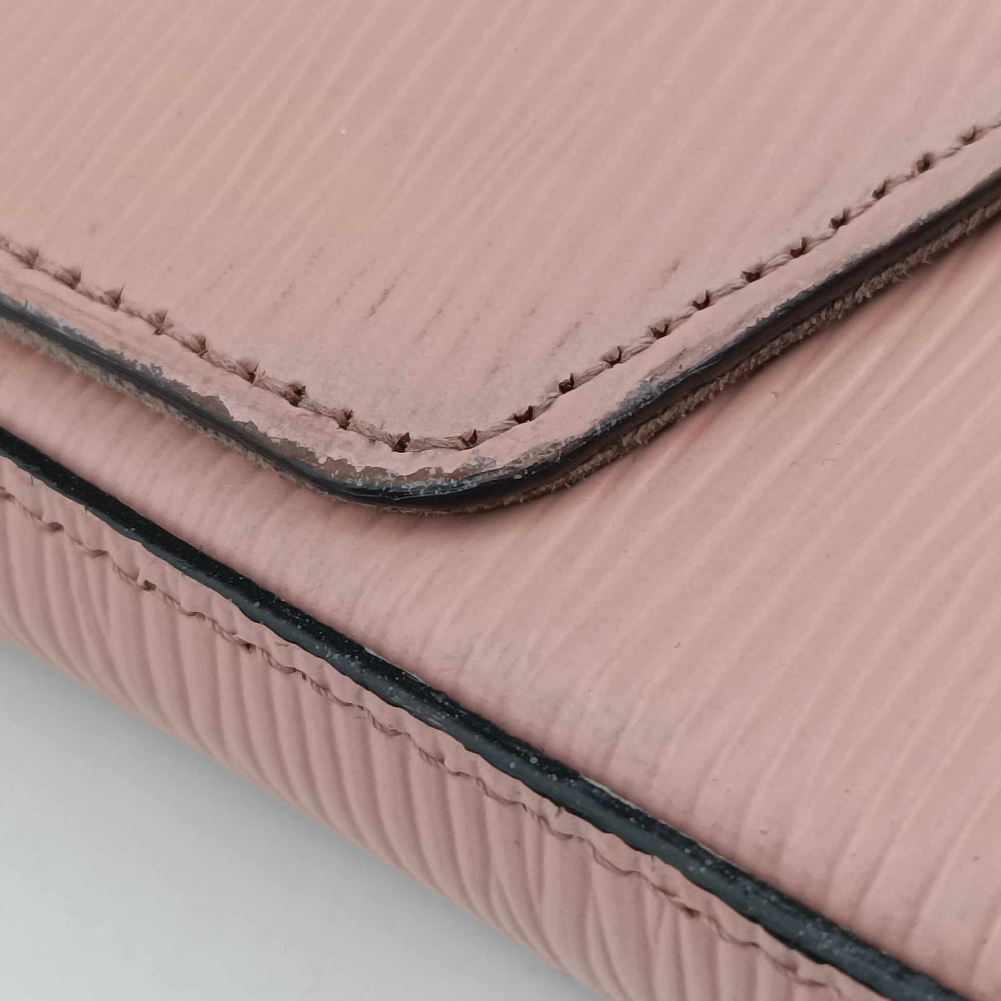 Pochette FéLICIE ROSE BALLERIN Epi M62467 TJ2138ポシェット フェリシー ローズバレリーヌ エピ M62467 TJ2138