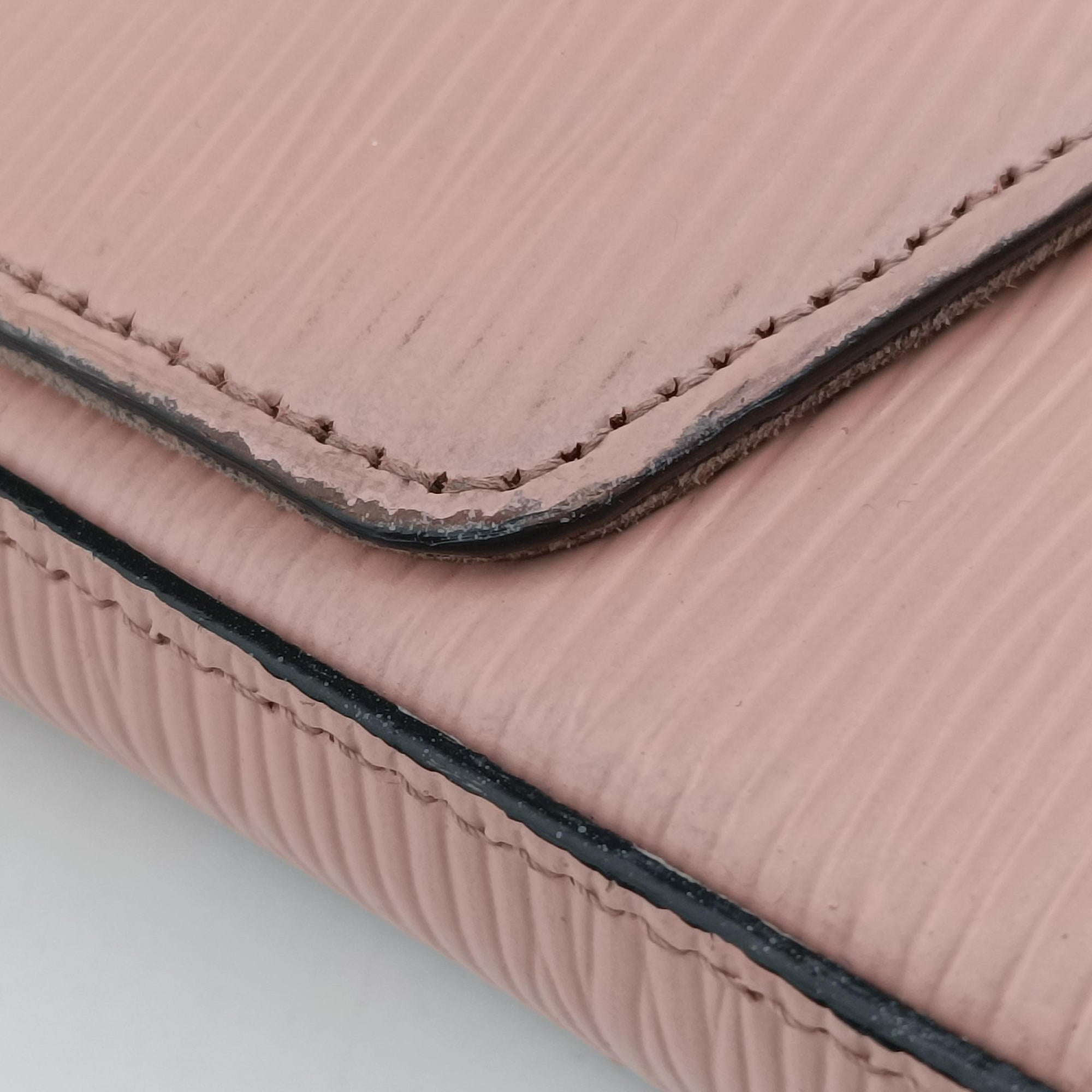Pochette FéLICIE ROSE BALLERIN Epi M62467 TJ2138ポシェット フェリシー ローズバレリーヌ エピ M62467 TJ2138
