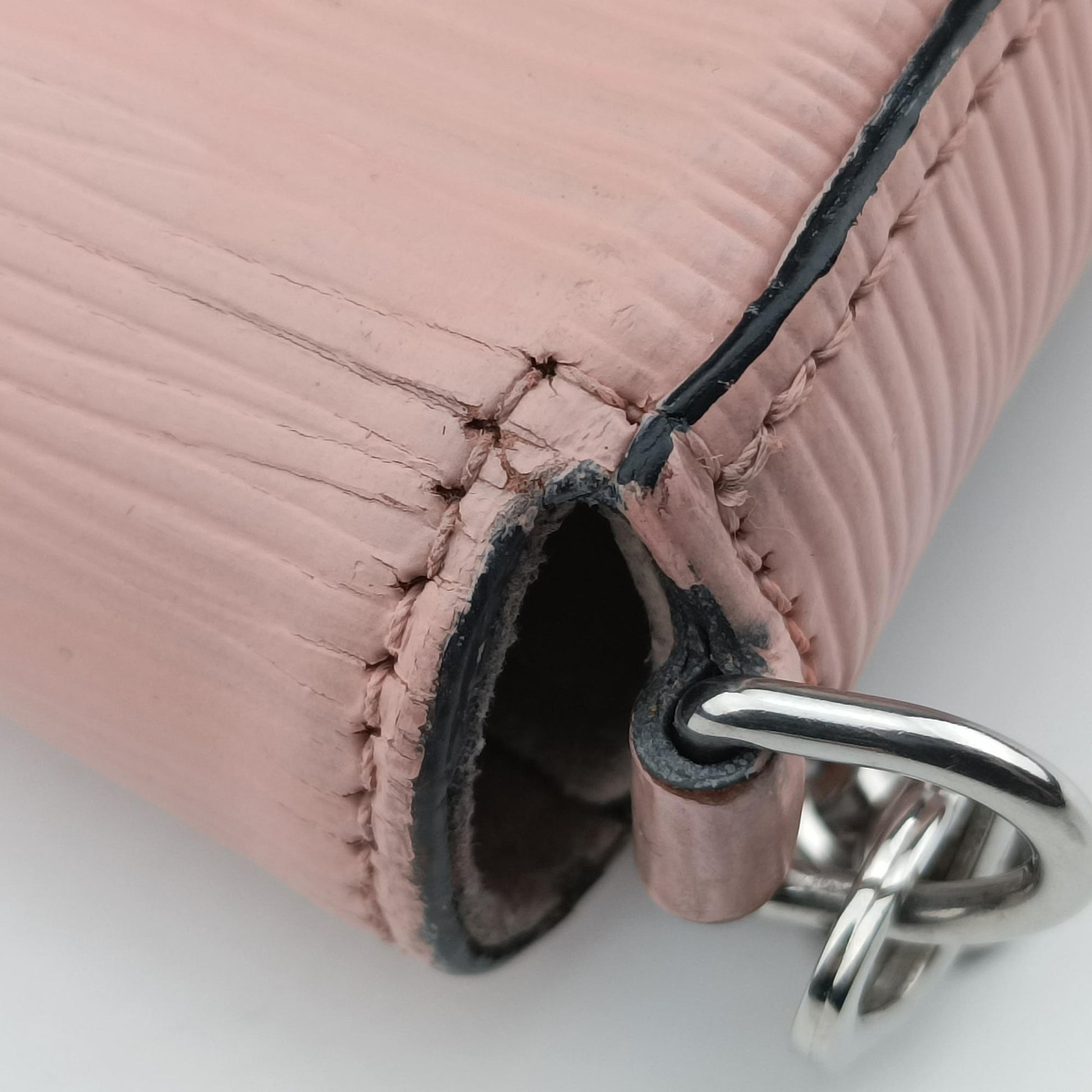 Pochette FéLICIE ROSE BALLERIN Epi M62467 TJ2138ポシェット フェリシー ローズバレリーヌ エピ M62467 TJ2138