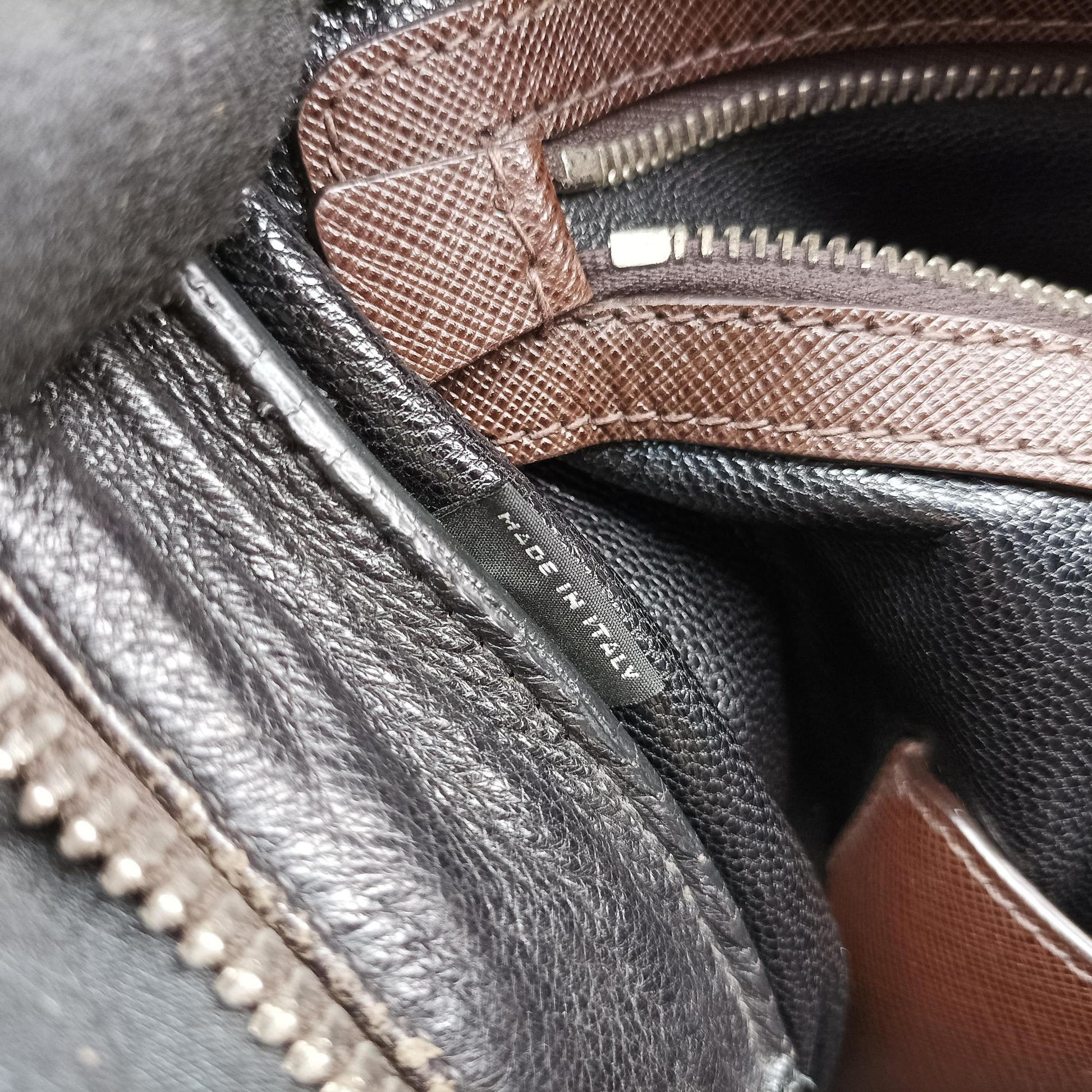 business bag briefcase Brown SAFFIANO Leather 2VE363 7/A 173ビジネスバッグ ブリーフケース ブラウン サフィアーノレザー 2VE363 7/A 173