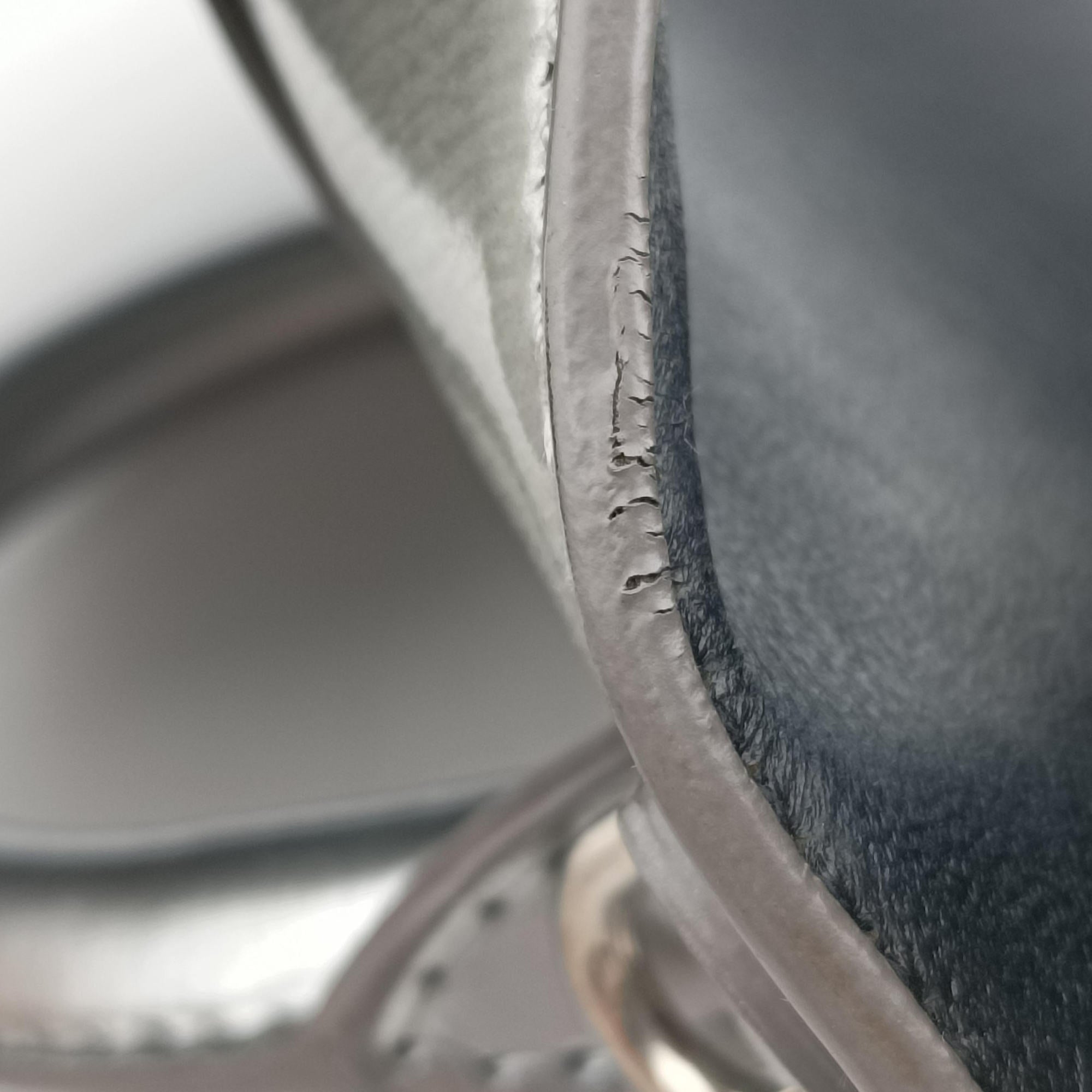 Hourglass XS Silver leather 592833.8110.V.535289アワーグラス XS シルバー レザー 592833.8110.V.535289