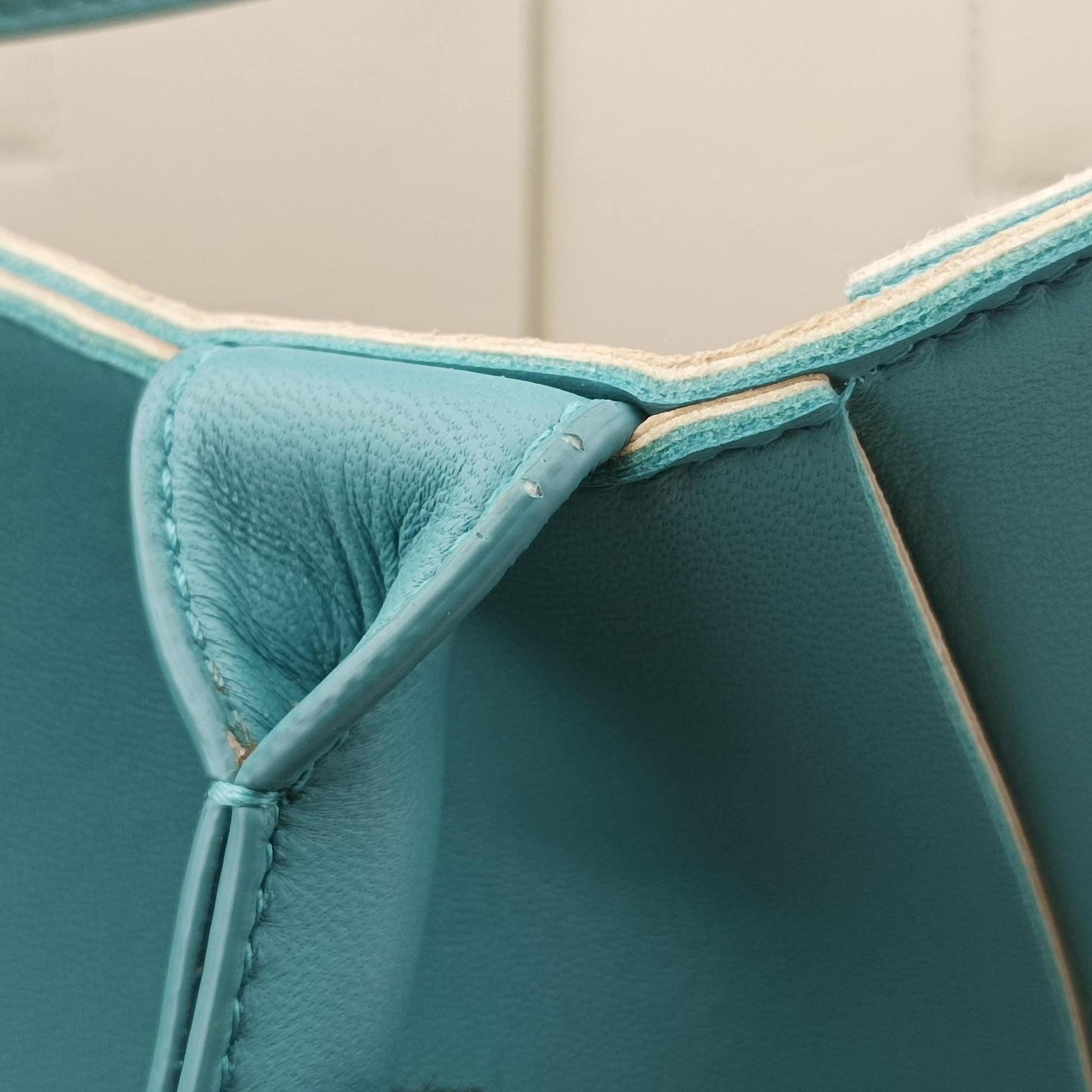 THE ARCO Tote Blue lambskin B09087247V IC Chipザ アルコ トート ブルー ラムスキン B09087247V ICチップ