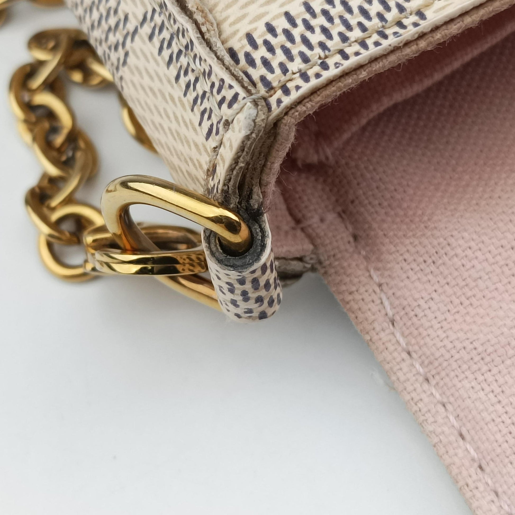 Pochette FéLICIE Azur Damier Canvas N63106 MI2106ポシェットフェリシー アズール ダミエキャンバス N63106 MI2106