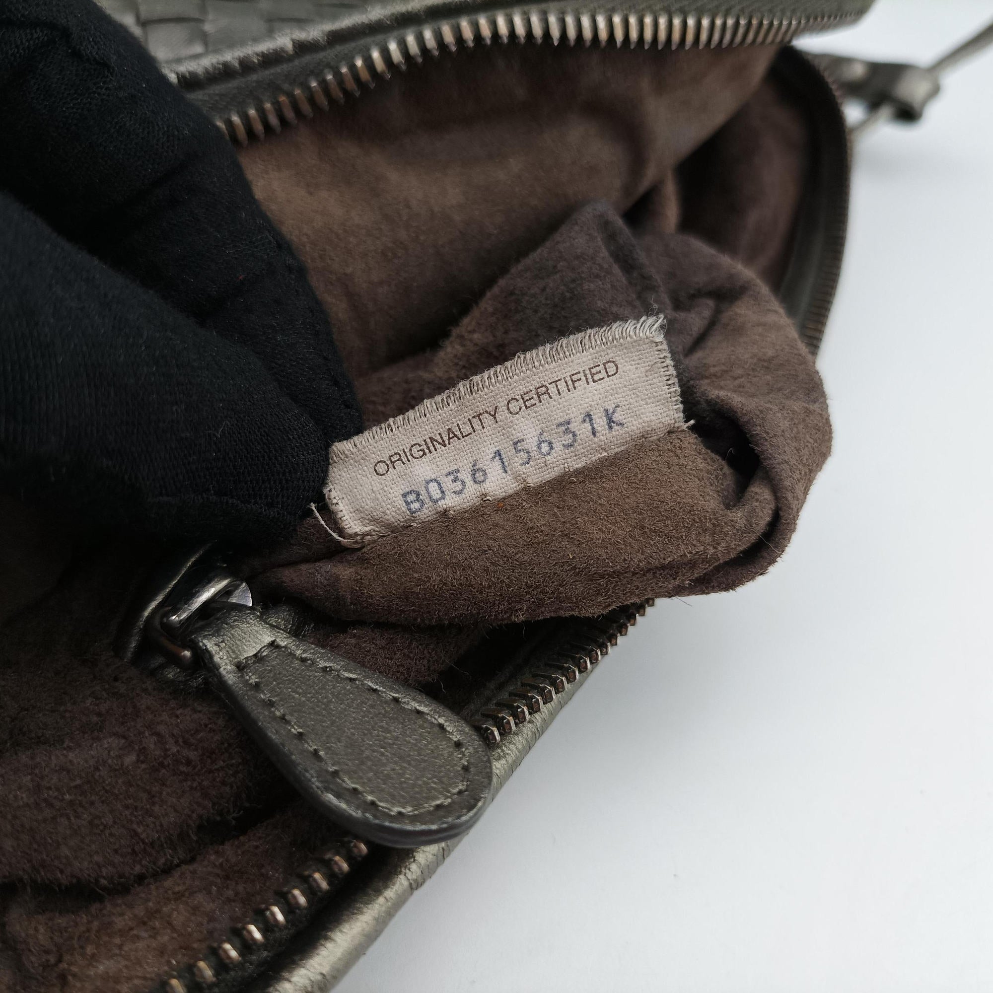 NODINI Intrecciato Silver Gray lambskin B03615631Kノディーニ イントレチャート シルバーグレー ラムスキン B03615631K