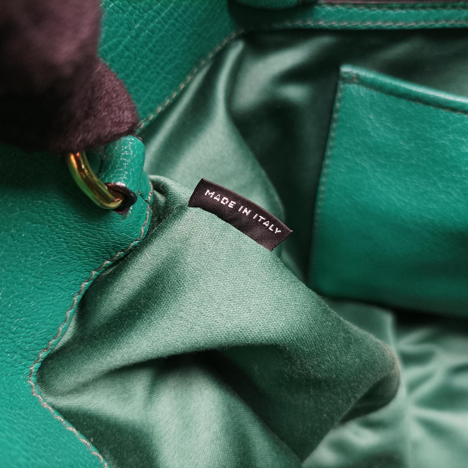 Vitello Caribu Green Leather RN0620 53ヴィッテロ カリブ グリーン レザー RN0620 53