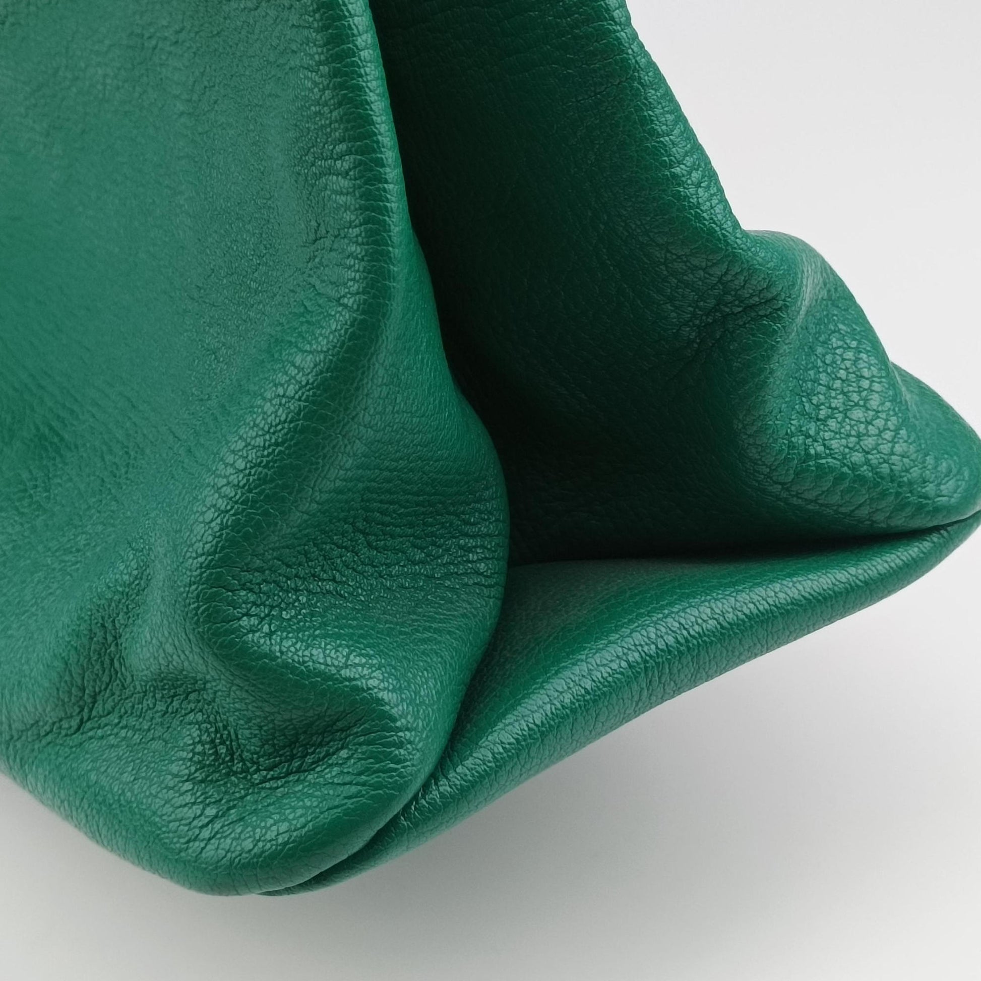 Vitello Caribu Green Leather RN0620 53ヴィッテロ カリブ グリーン レザー RN0620 53