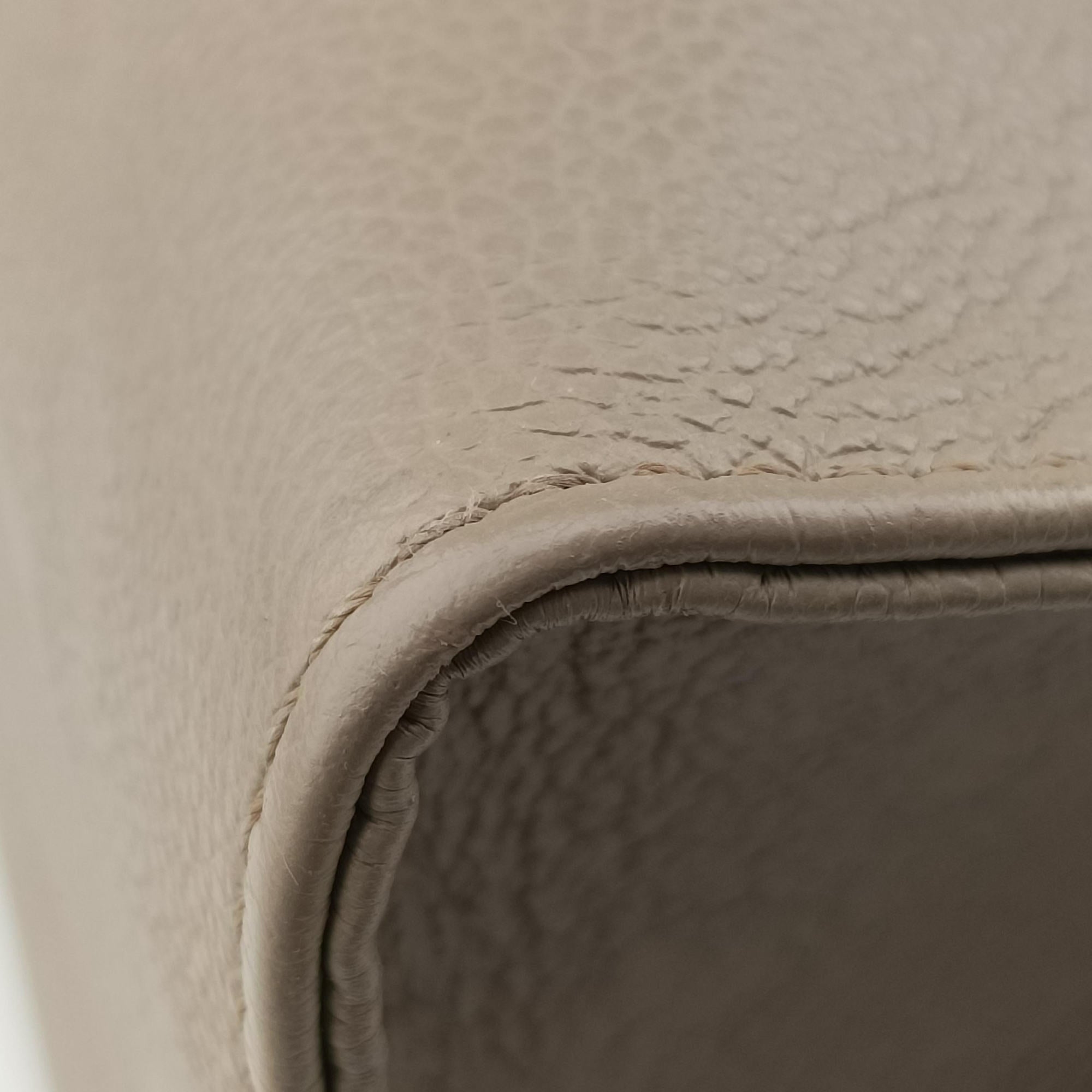 OntheGo MM Beige Monogram Empreinte M45607 IC ChipオンザゴーMM ベージュ系 モノグラム アンプラント M45607 ICチップ
