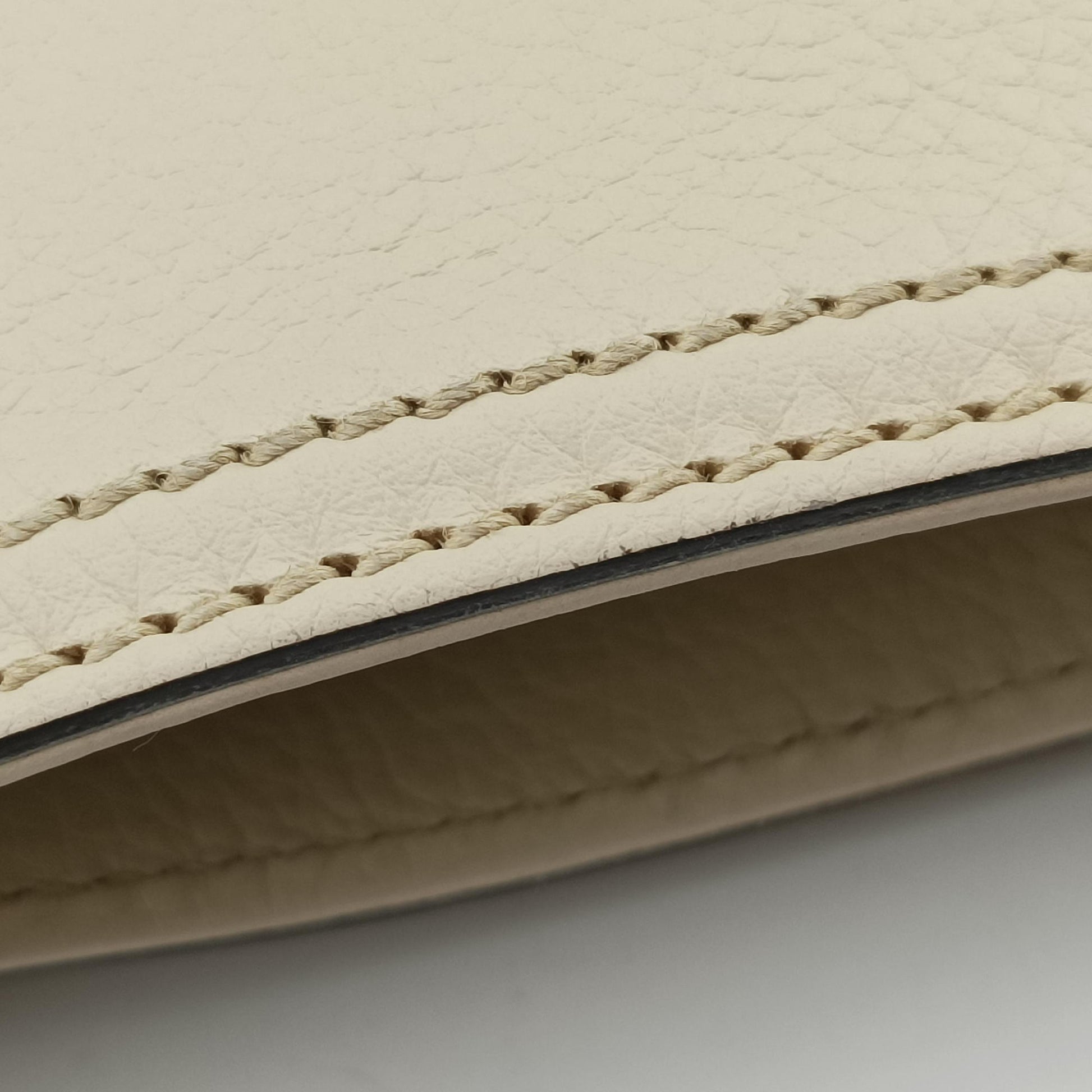 Bamboo Shopper White Leather 323660 I015983903バンブーショッパー ホワイト レザー 323660 I015983903