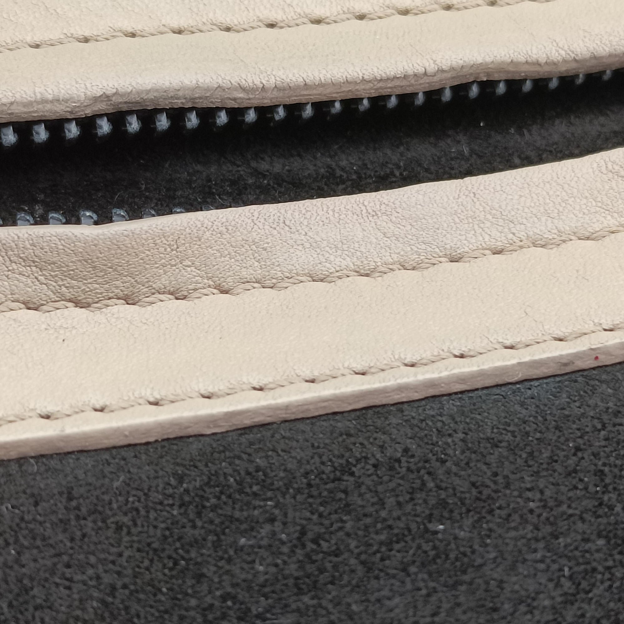 Luggage Small Square Phantom Beige Leather F-PA-0151ラゲージスモールスクエアファントム ベージュ レザー F-PA-0151