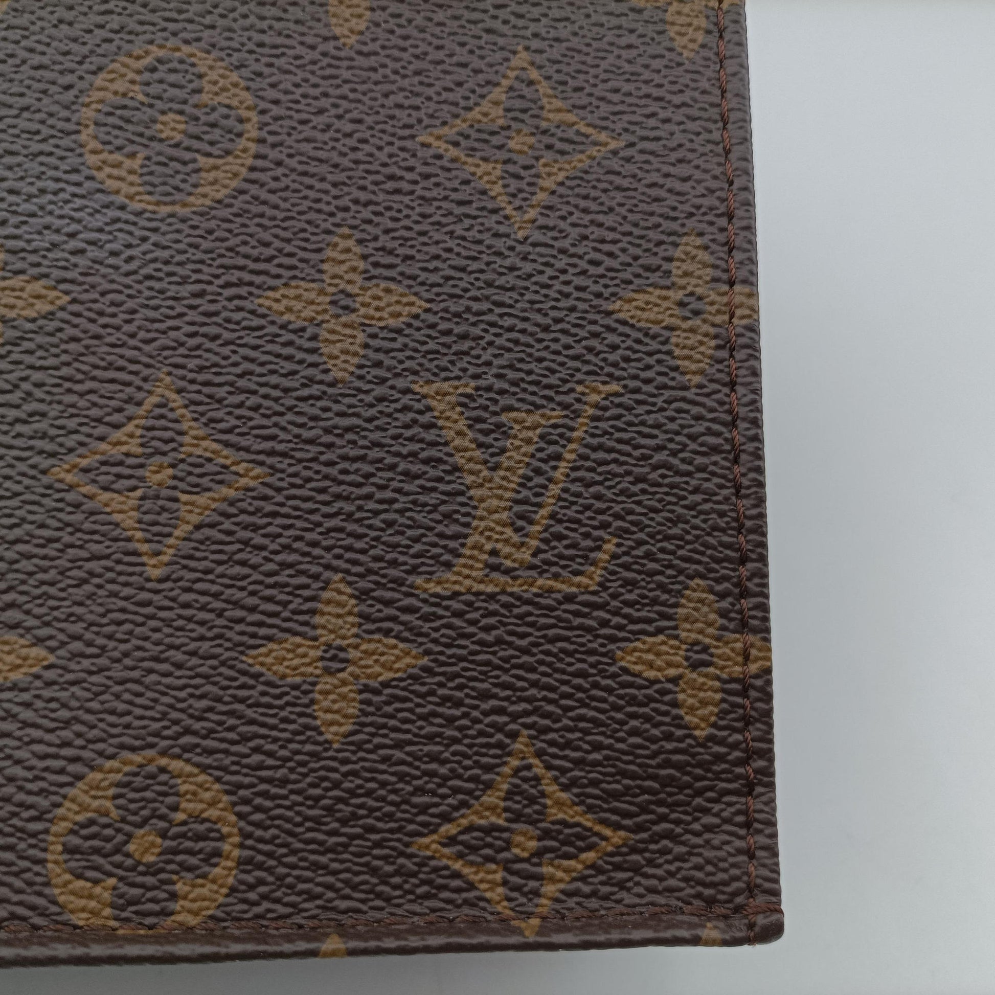 Petit Sac Plat Brown Monogram Canvas M69442 プティット サックプラ モノグラム/ブラウン モノグラムキャンバス M69442 