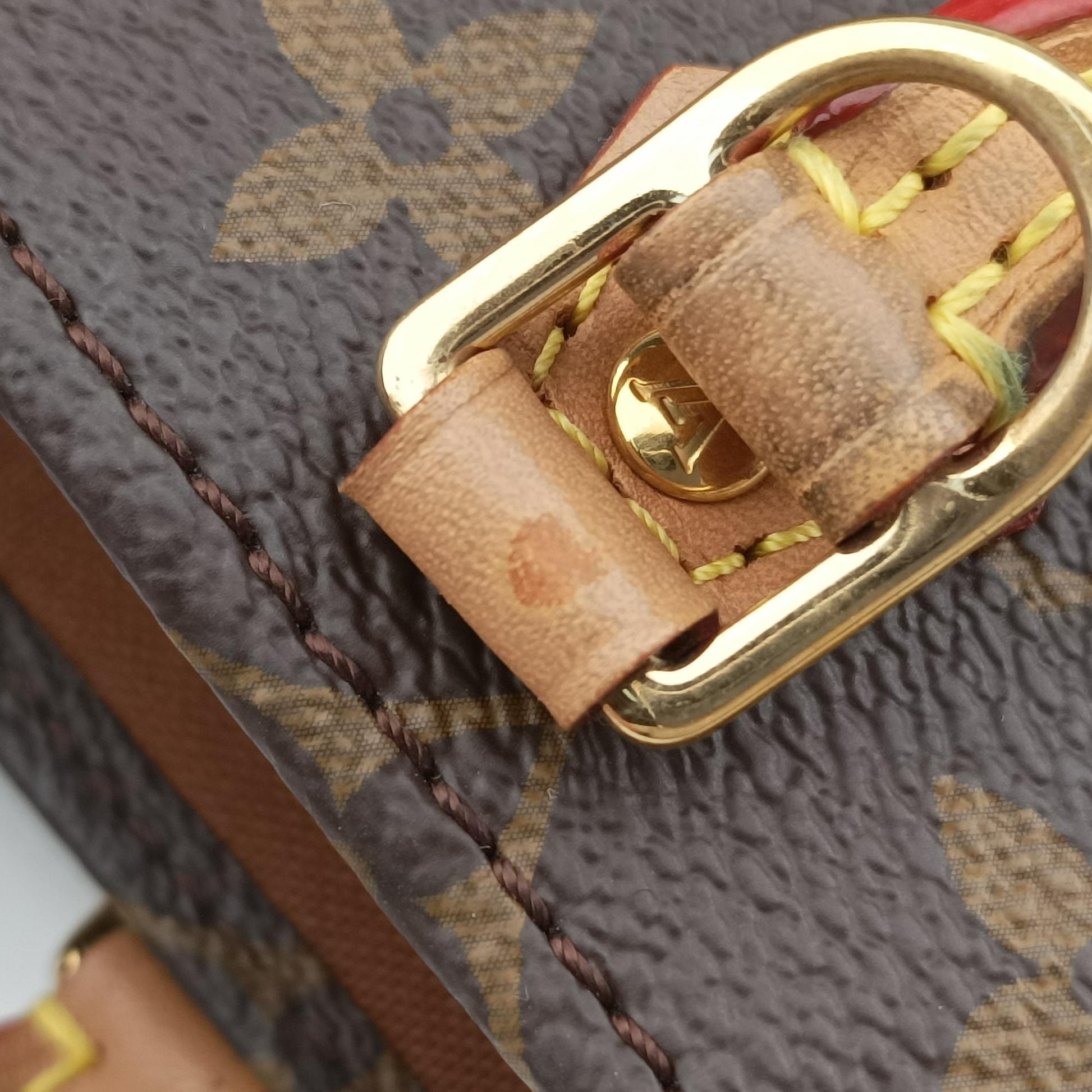 Petit Sac Plat Brown Monogram Canvas M69442 プティット サックプラ モノグラム/ブラウン モノグラムキャンバス M69442 