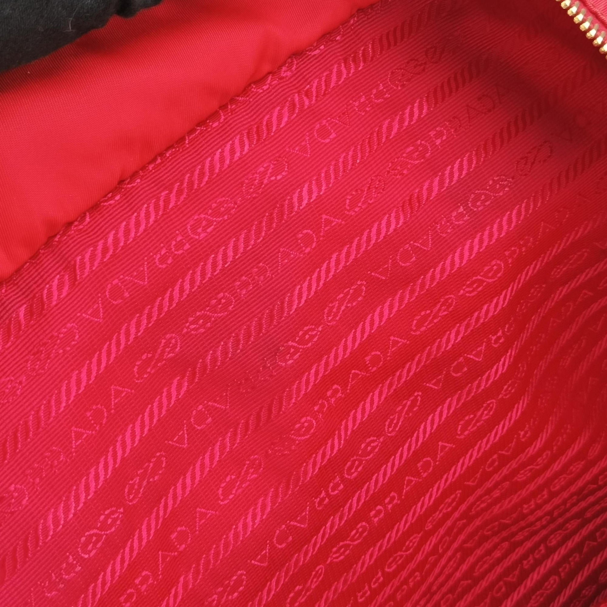 Triangle Logo Red nylon 58/C 158三角ロゴ レッド ナイロン 58/C 158