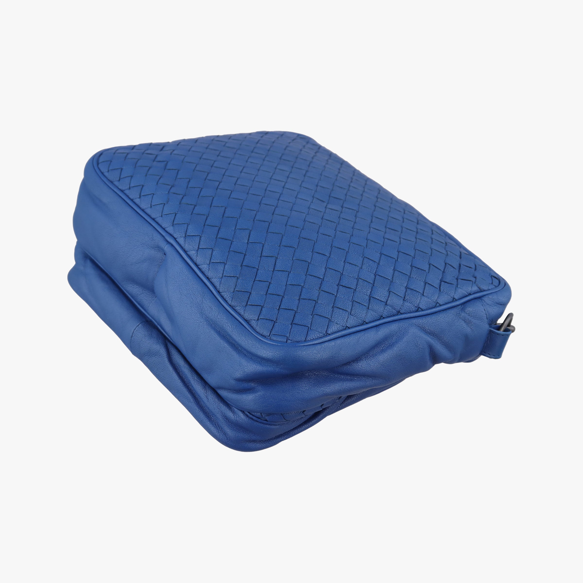 Intrecciato Blue lambskin B03454032Lイントレチャート ブルー ラムスキン B03454032L