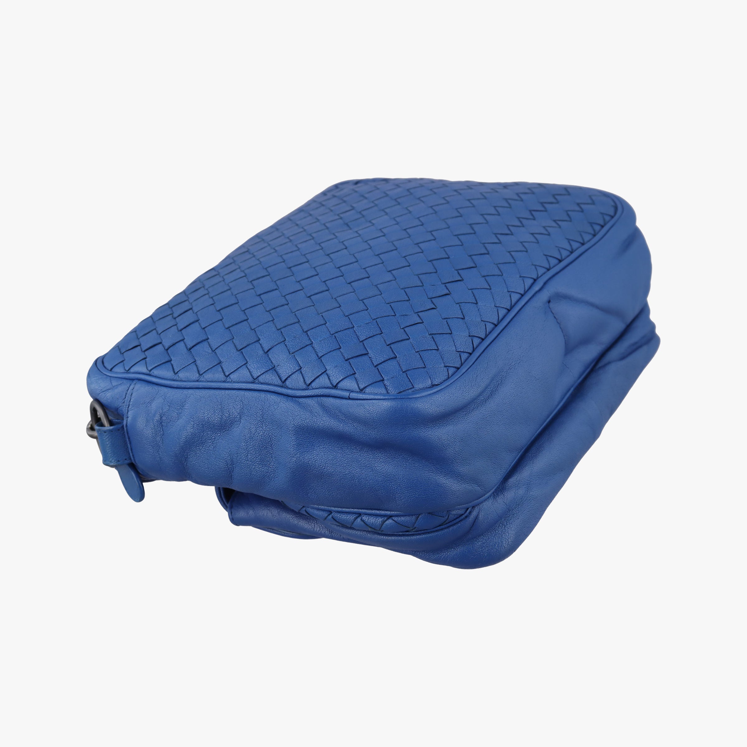 Intrecciato Blue lambskin B03454032Lイントレチャート ブルー ラムスキン B03454032L