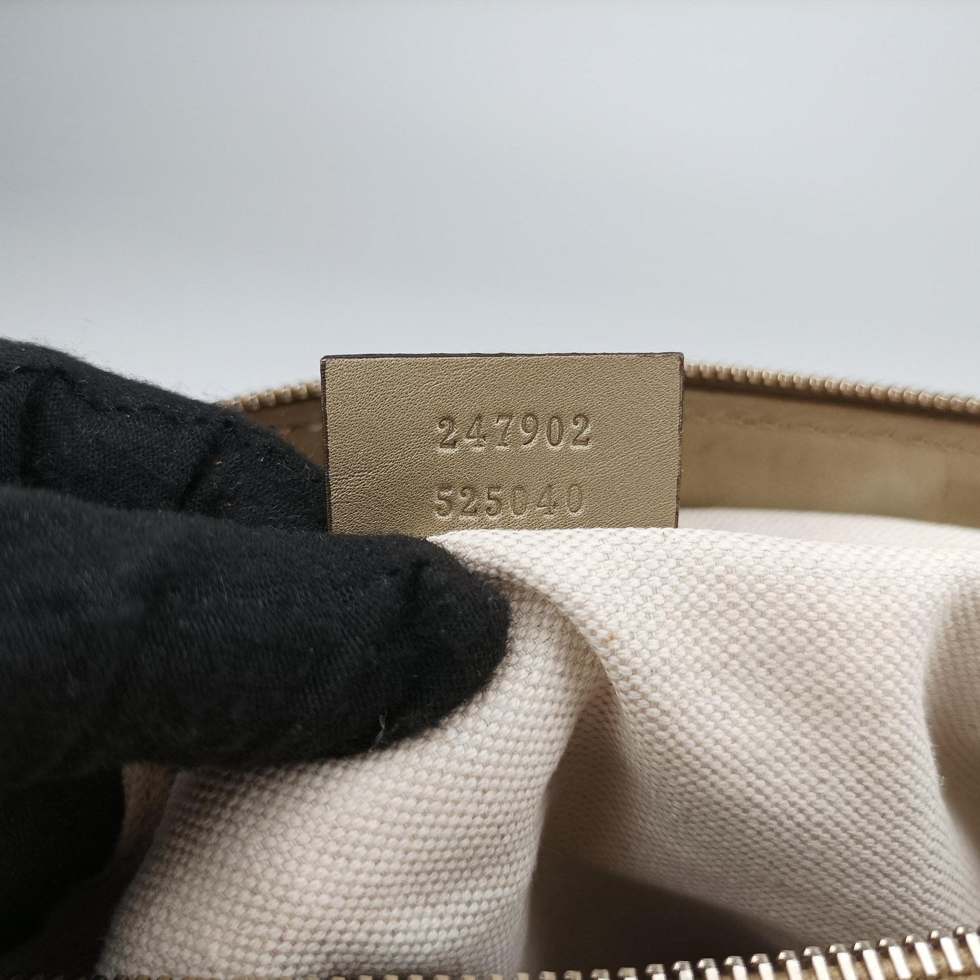 Sukey Golden Leather 247902 A010721630スーキー ゴールド レザー 247902 A010721630