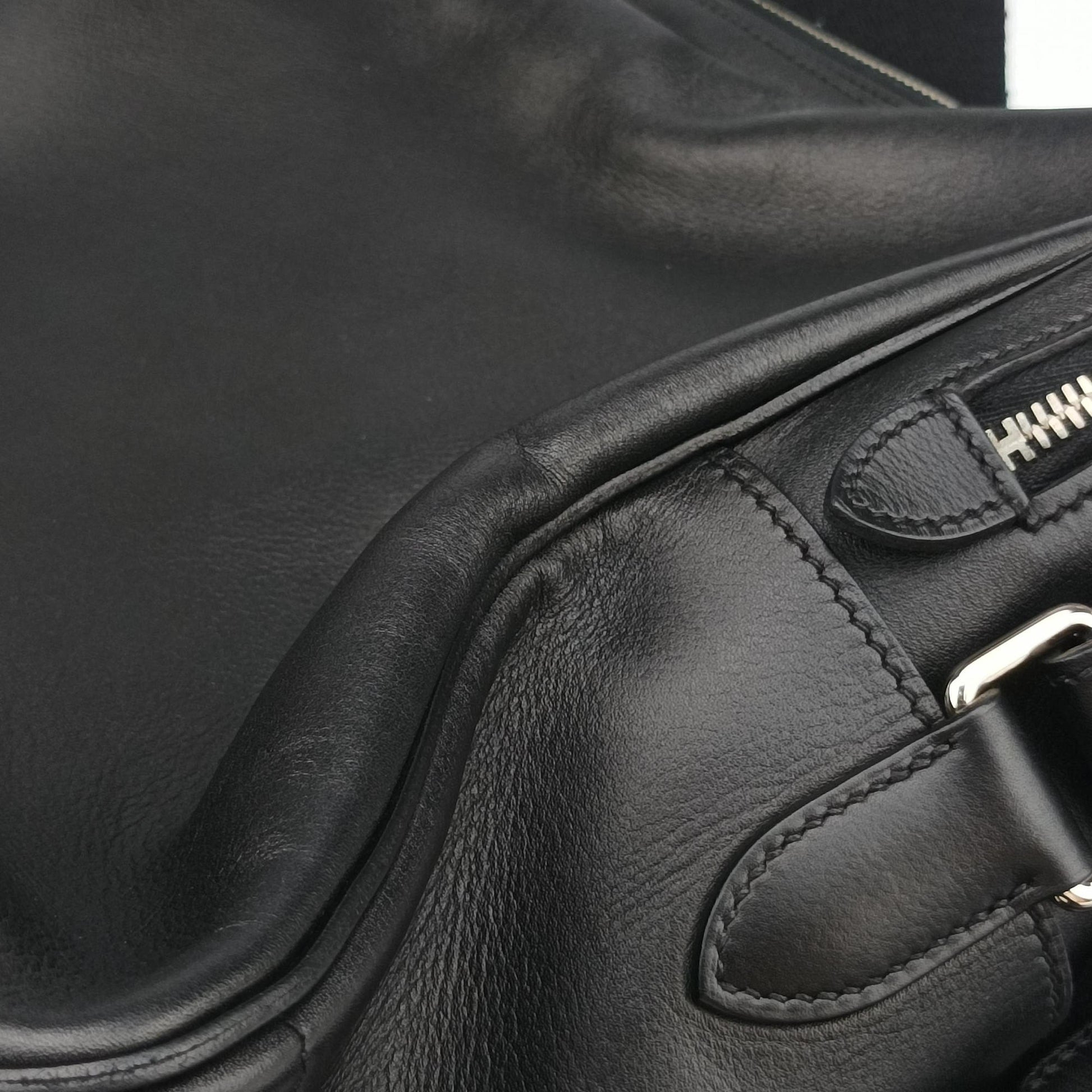 Hebdo Reporter Black Evergrain Leather P▢22Lエブド・リポーター ブラック エヴァーグレインレザー P▢22L