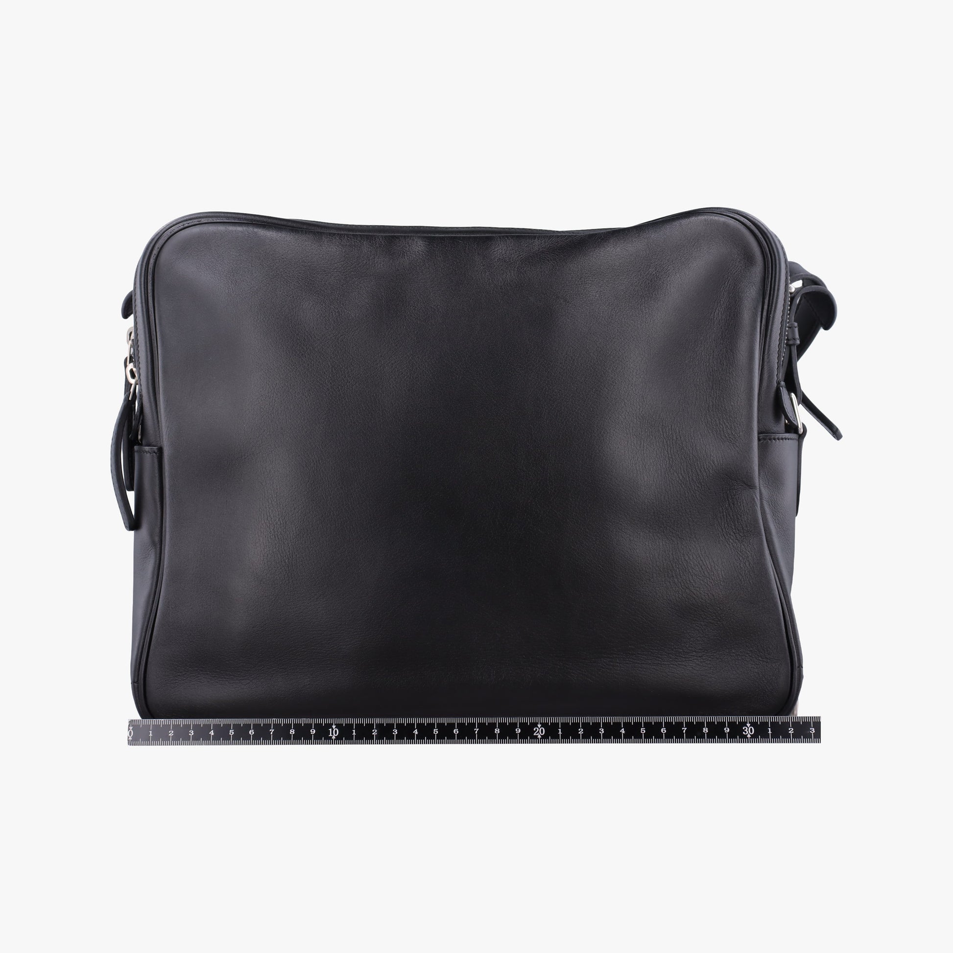 Hebdo Reporter Black Evergrain Leather P▢22Lエブド・リポーター ブラック エヴァーグレインレザー P▢22L