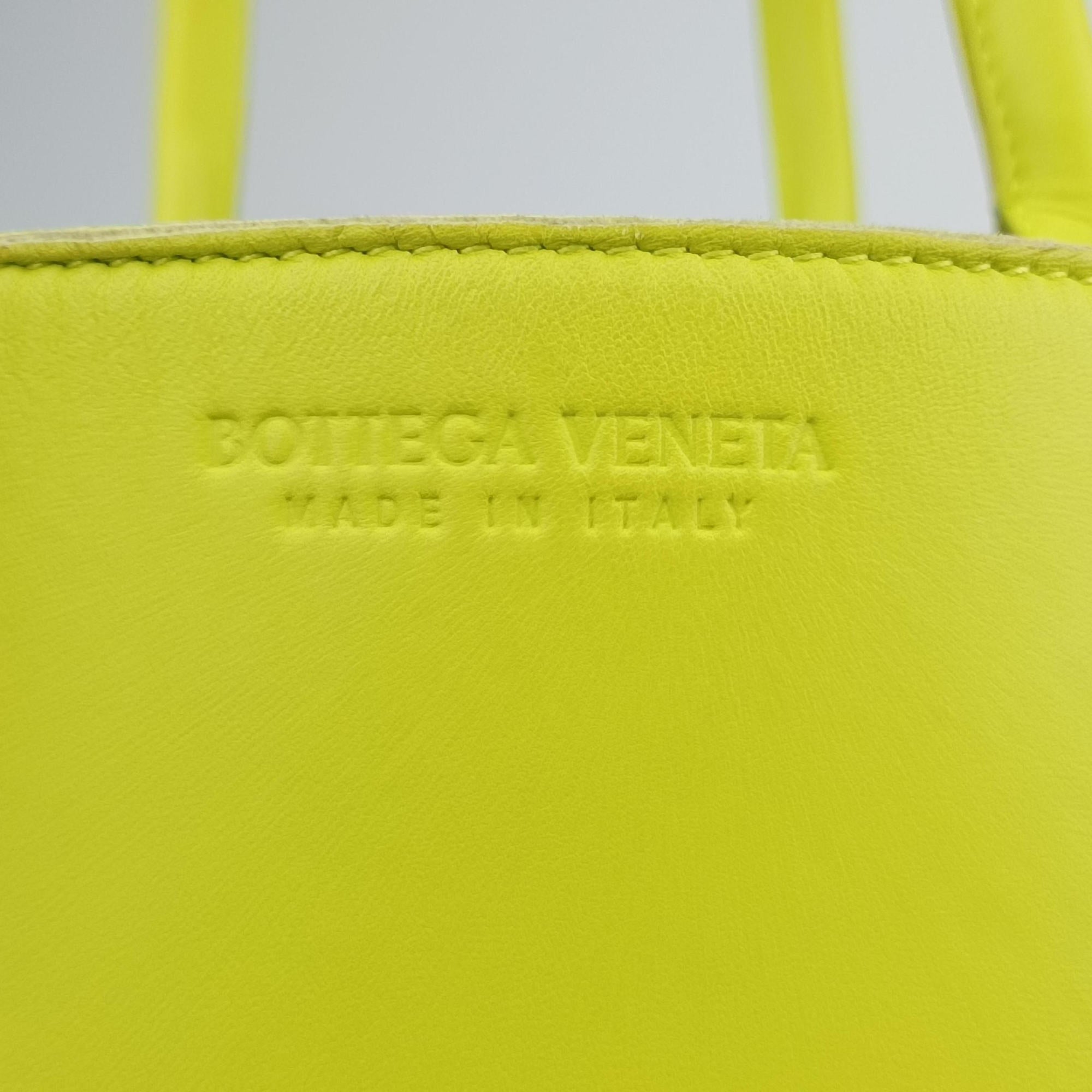 THE ARCO Tote Yellow lambskin B09904213Wスモールザ アルコトート イエロー ラムスキン B09904213W
