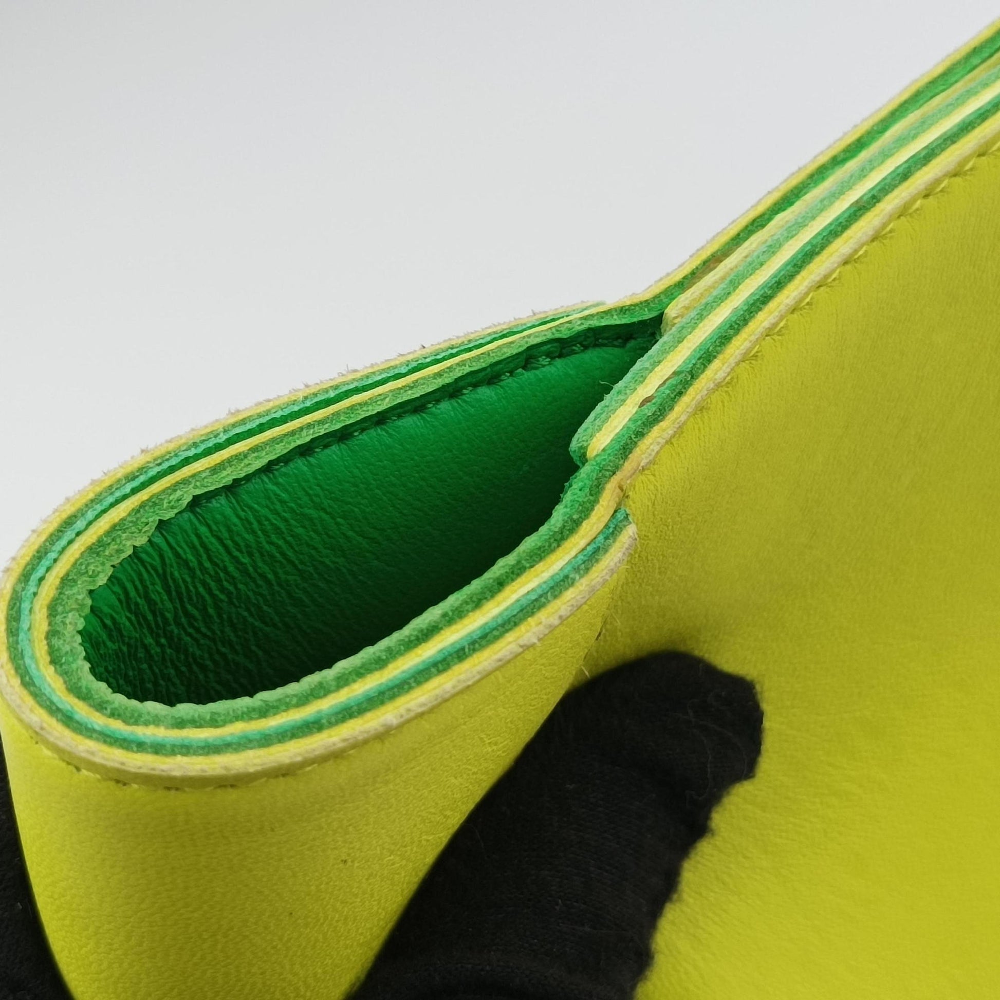 THE ARCO Tote Yellow lambskin B09904213Wスモールザ アルコトート イエロー ラムスキン B09904213W
