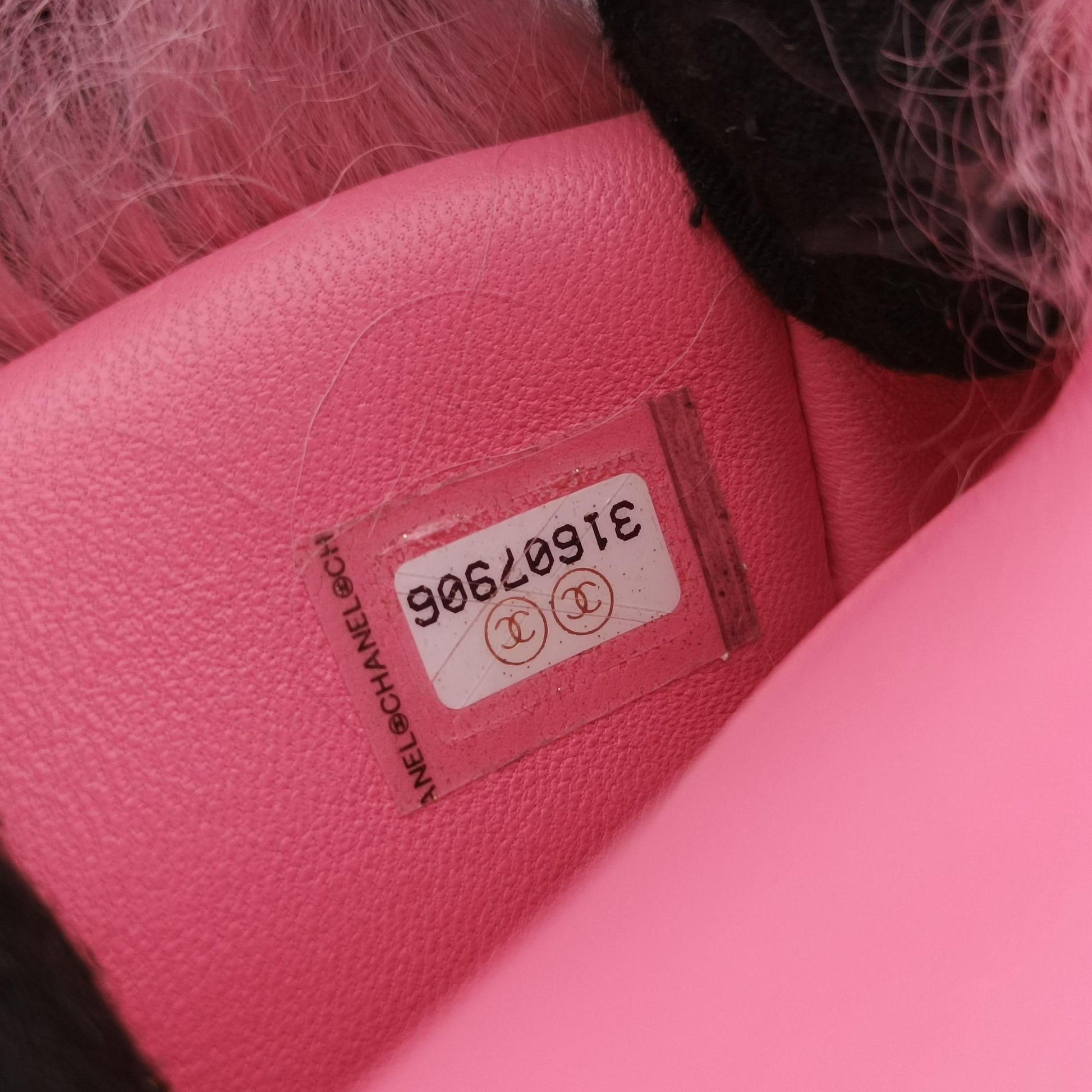 Shearling CC Hook Card Holder Pink wool AP2397 31607906シアリングCCフックカードホルダー ピンク ウール AP2397 31607906