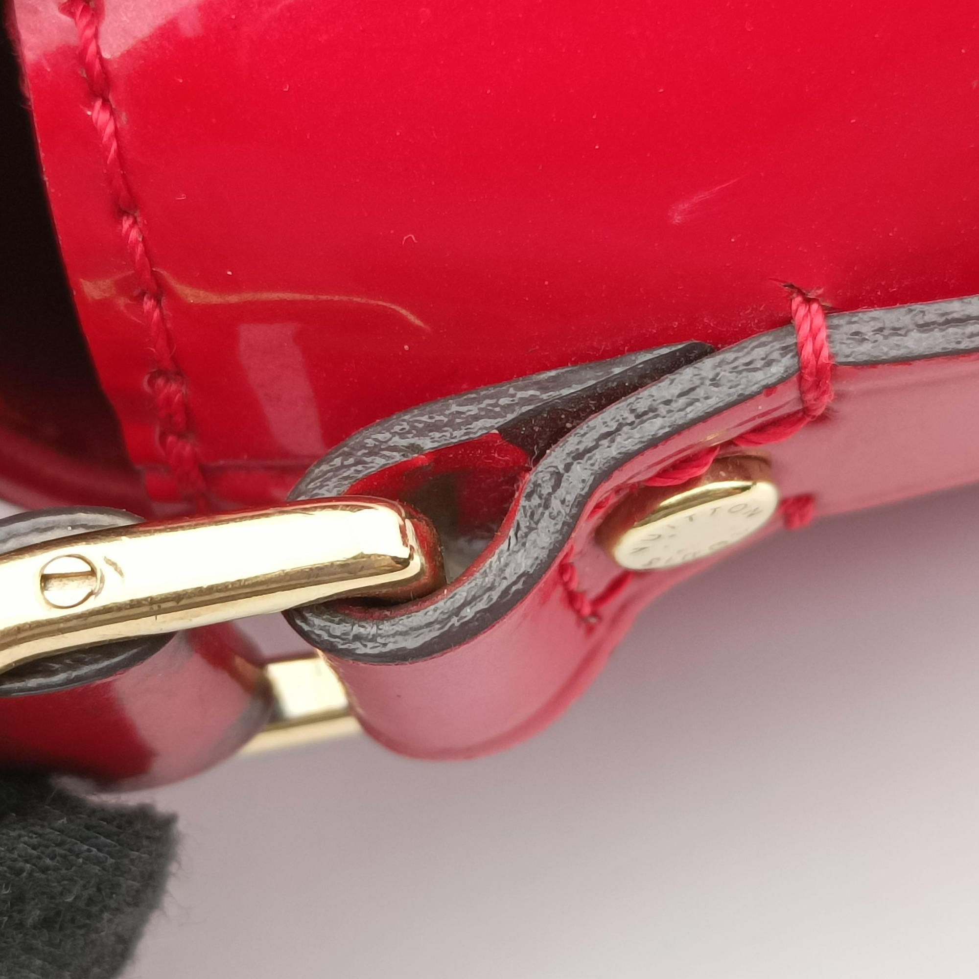 PASADENA CERISE Vernis M90944 SR5105パサデナ スリーズ ヴェルニ M90944 SR5105