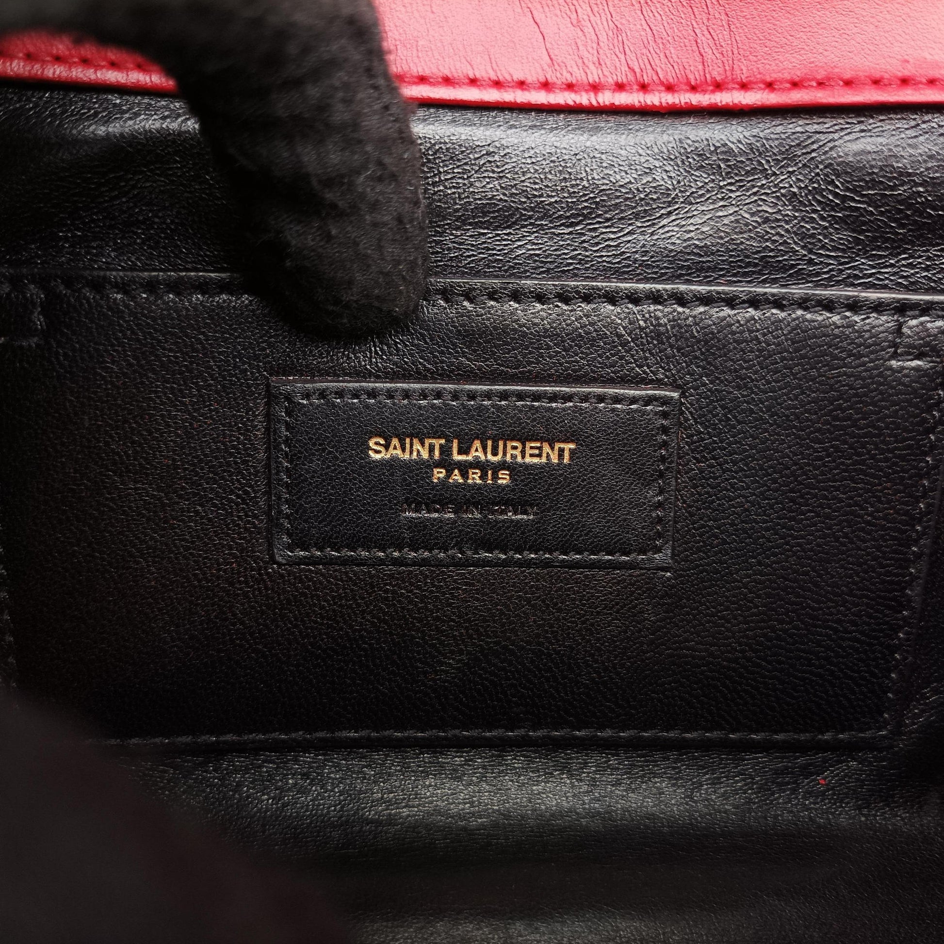 Monogram Envelope Red Leather 381668 VLR381668.0115モノグラム エンヴェロップ レッド レザー 381668 VLR381668.0115