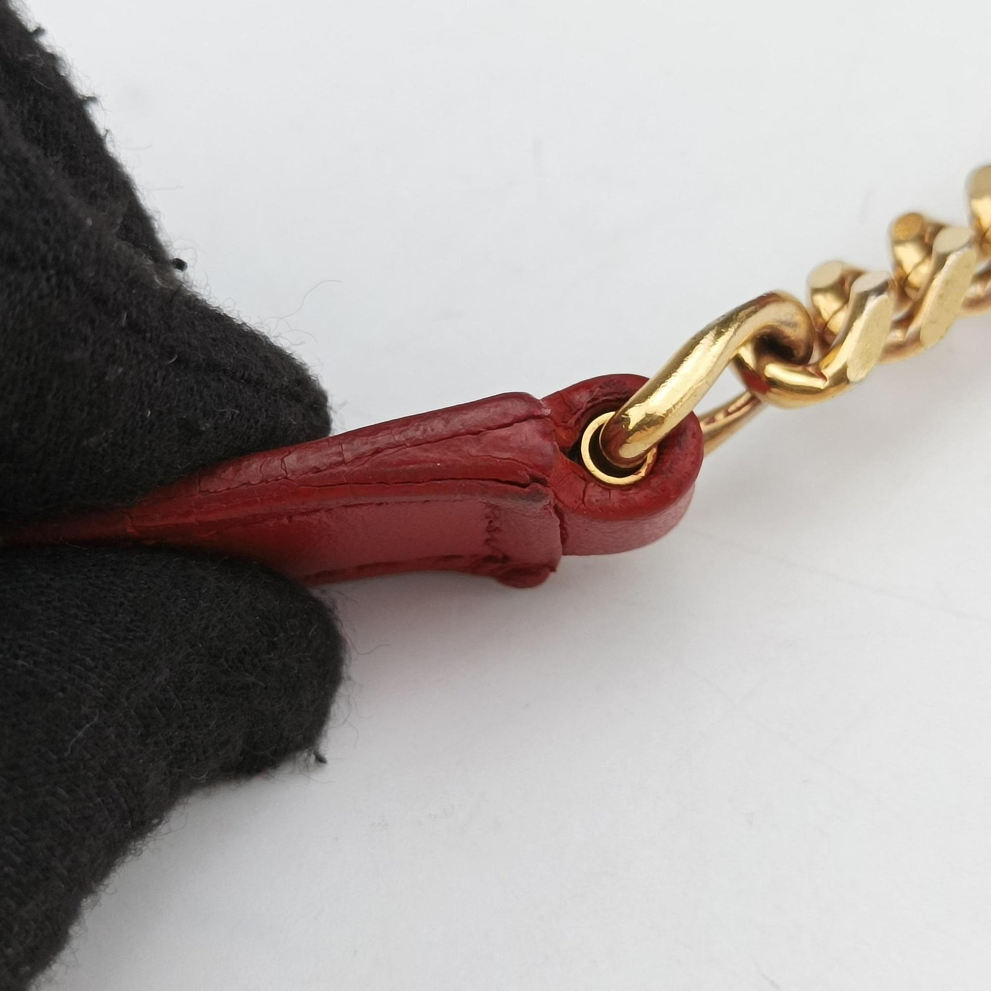 Monogram Envelope Red Leather 381668 VLR381668.0115モノグラム エンヴェロップ レッド レザー 381668 VLR381668.0115